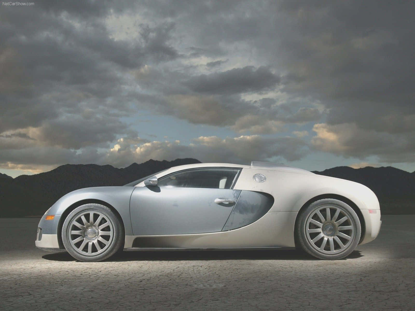 Bugatti Veyron, silver, cracked earth, HD Desktop Wallpaper