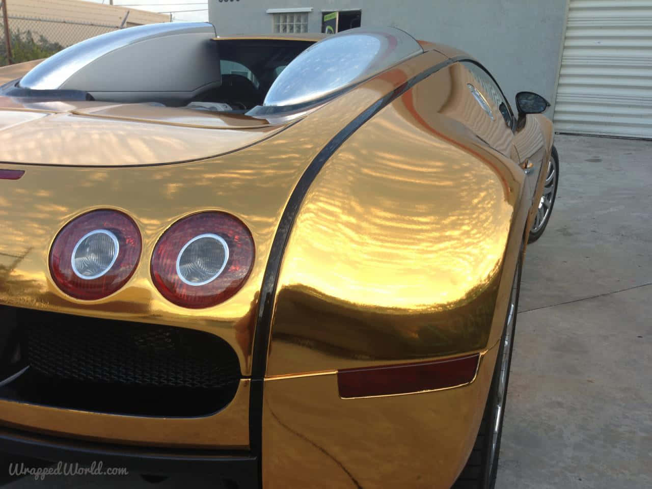 gold Bugatti Veyron, sports car, garage, HD Desktop Wallpaper