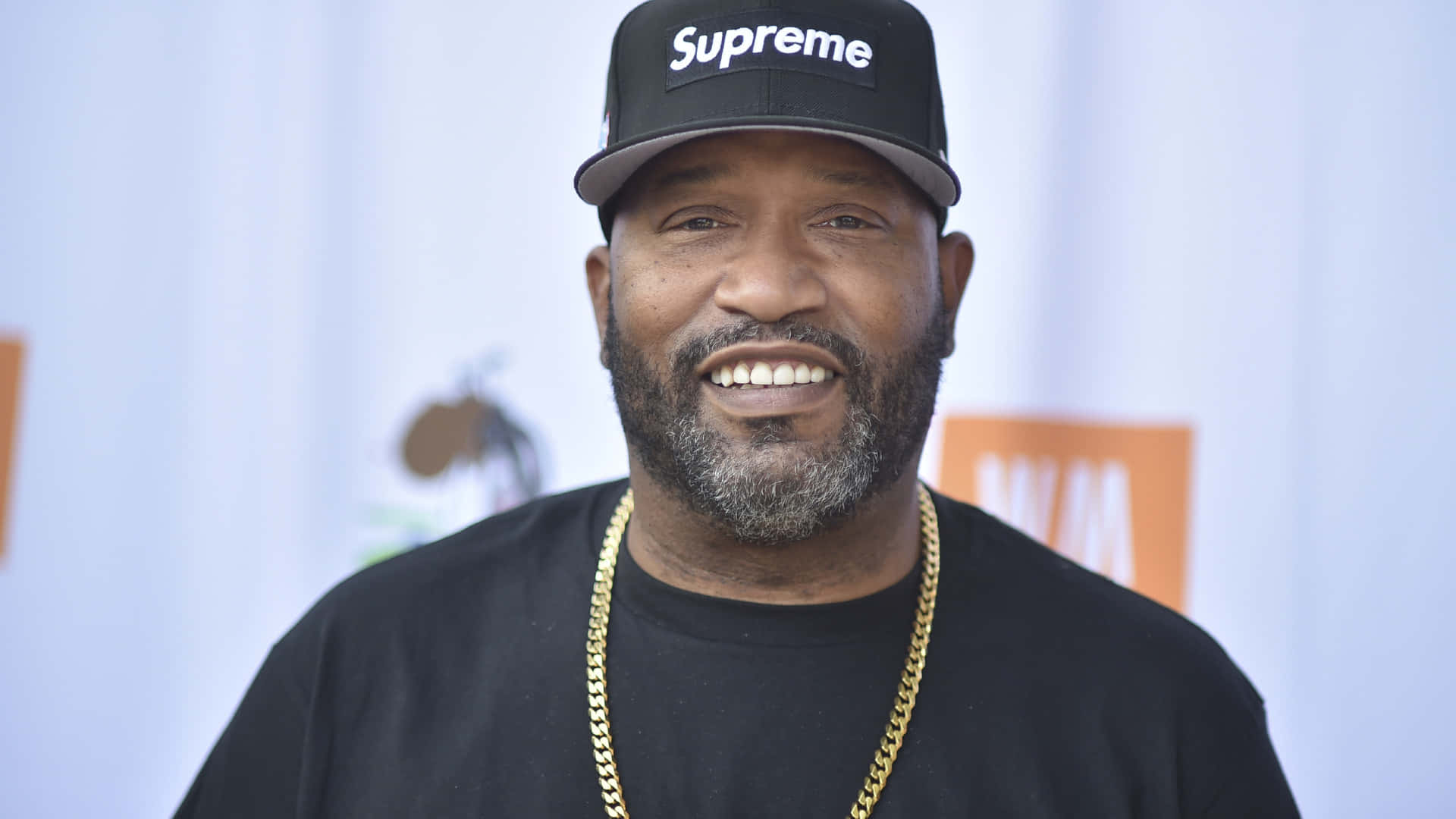 Bun B, black Supreme cap, gold chain, Full HD Desktop Wallpaper