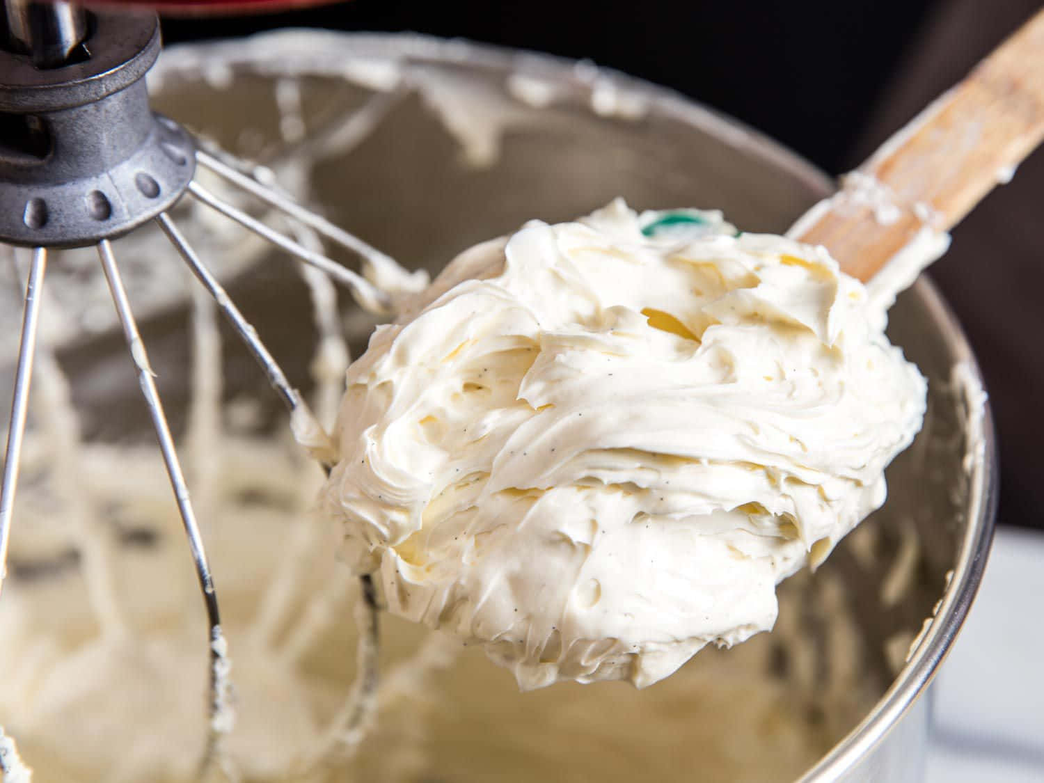 Buttercream, vanilla bean frosting, stainless steel mixing bowl, HD Desktop Wallpaper