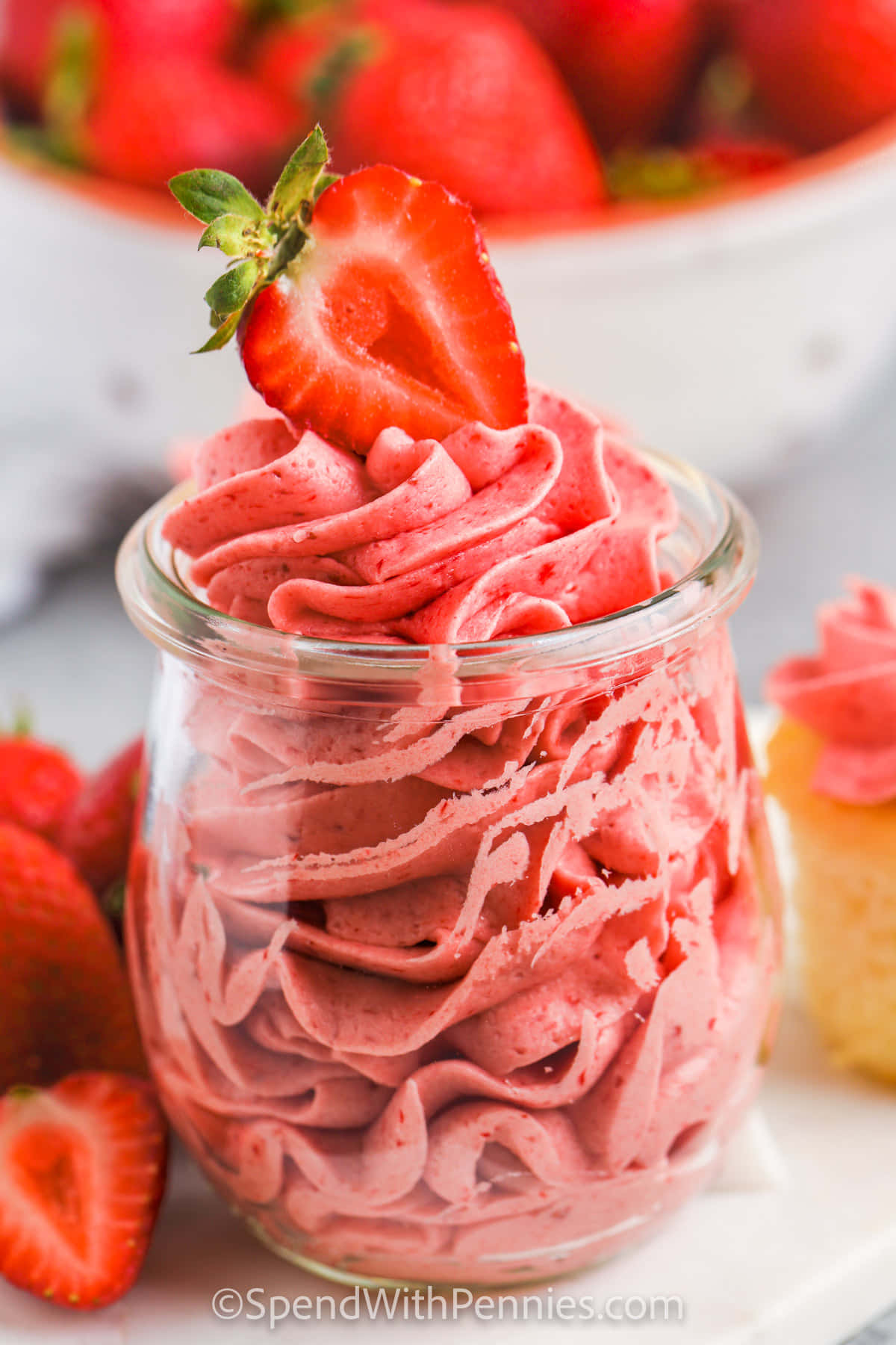 Buttercream, vibrant pink strawberry frosting, glass jar, HD Phone Wallpaper