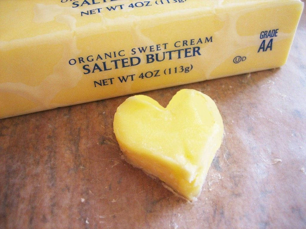 butter heart shape, yellow salted butter, wooden surface, SD Desktop Wallpaper