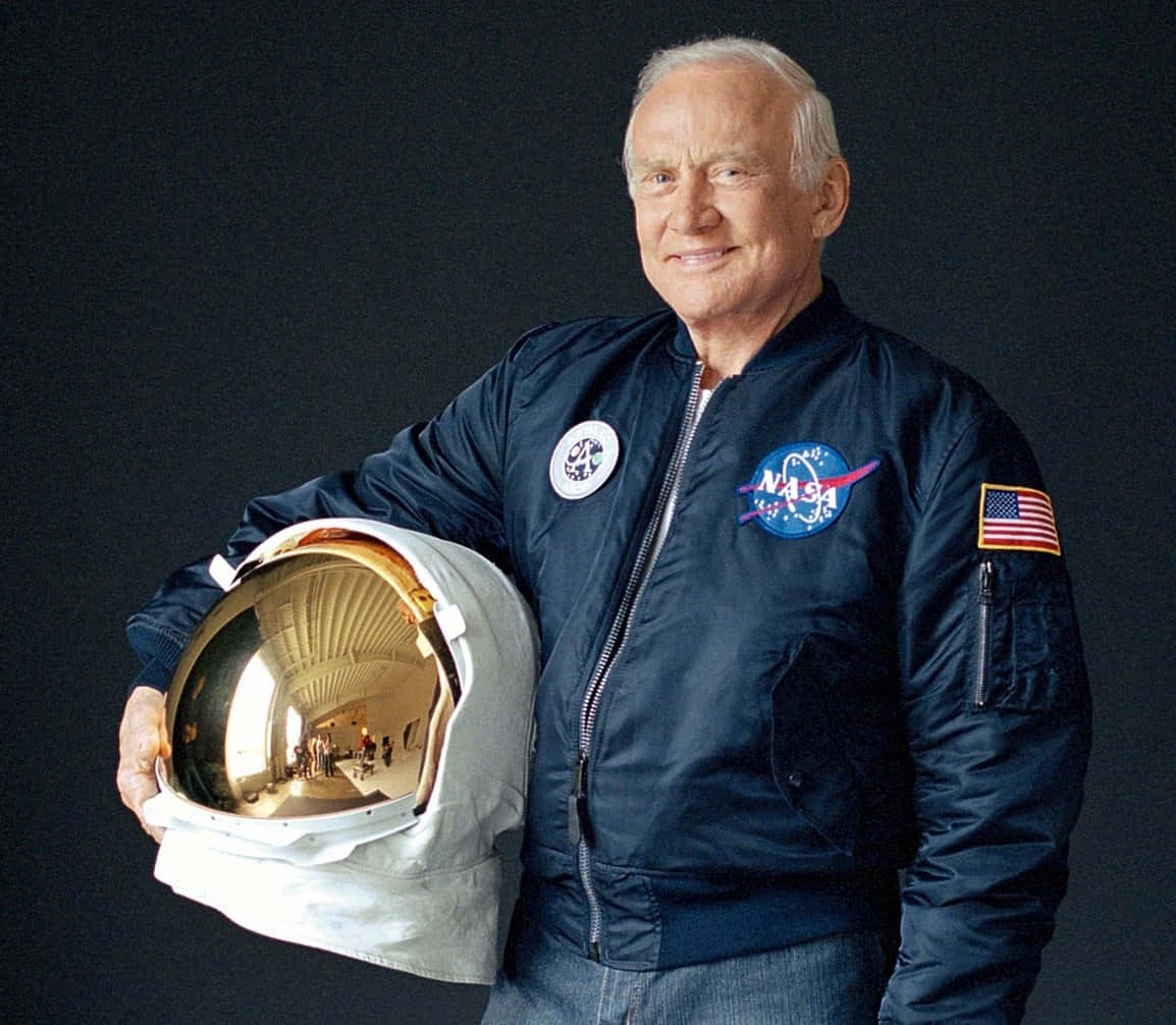 Buzz Aldrin, navy NASA jacket, reflective gold helmet, SD Desktop Wallpaper