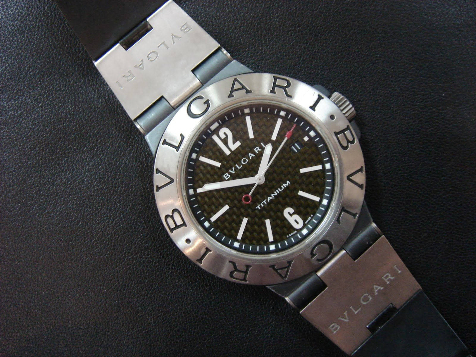 Bvlgari, titanium watch, carbon fiber dial, HD Desktop Wallpaper