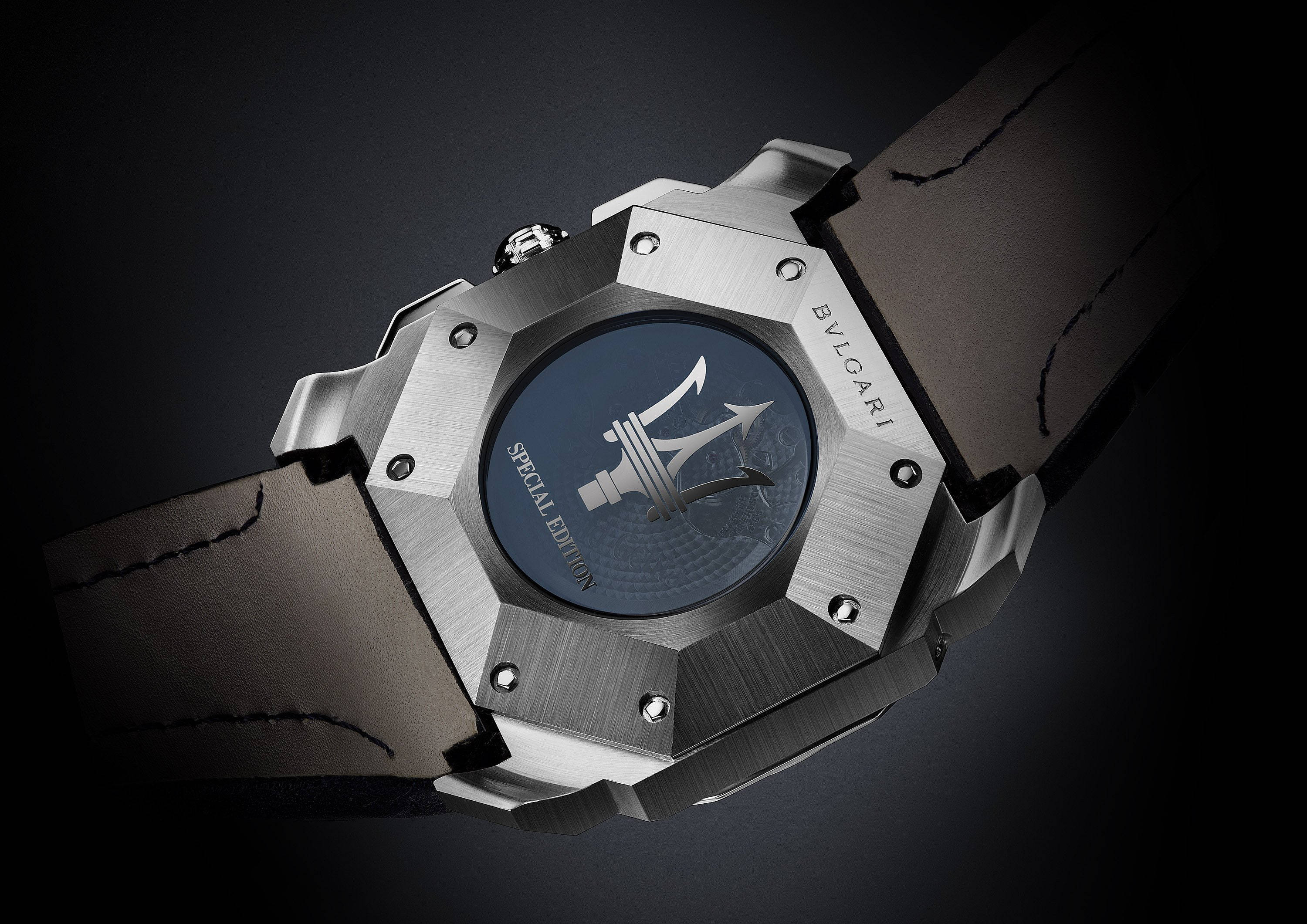 Bvlgari, brushed metal case, dark leather strap, 2K Desktop Wallpaper