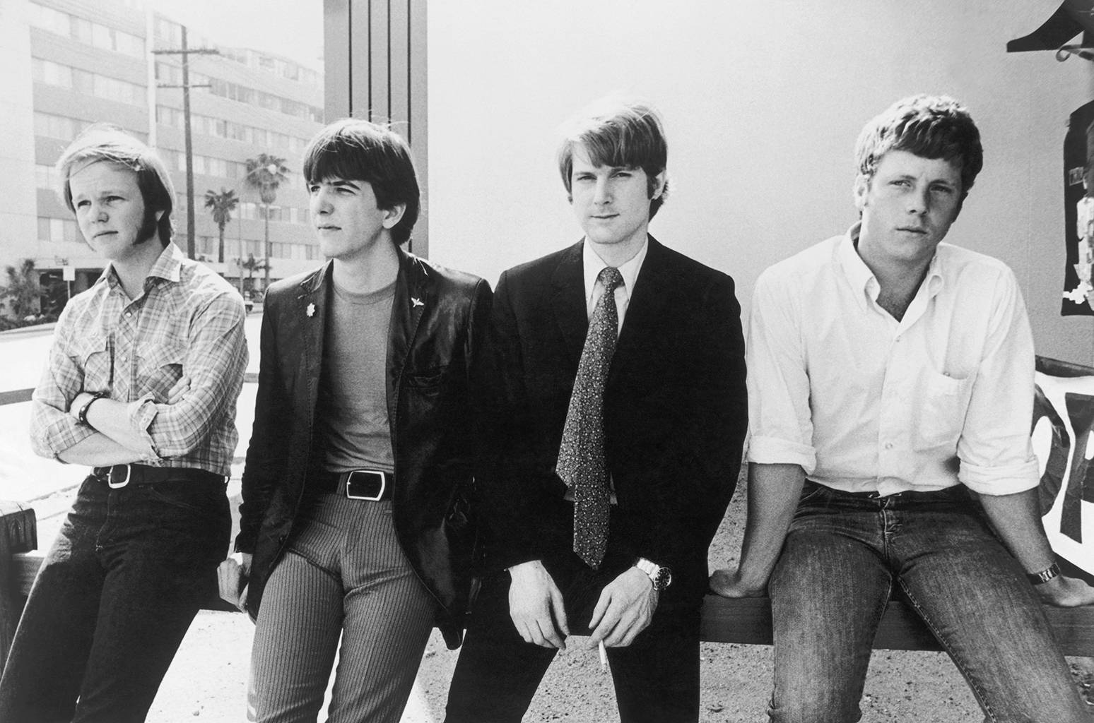 The Byrds, 1970s attire, city backdrop, HD Desktop Wallpaper