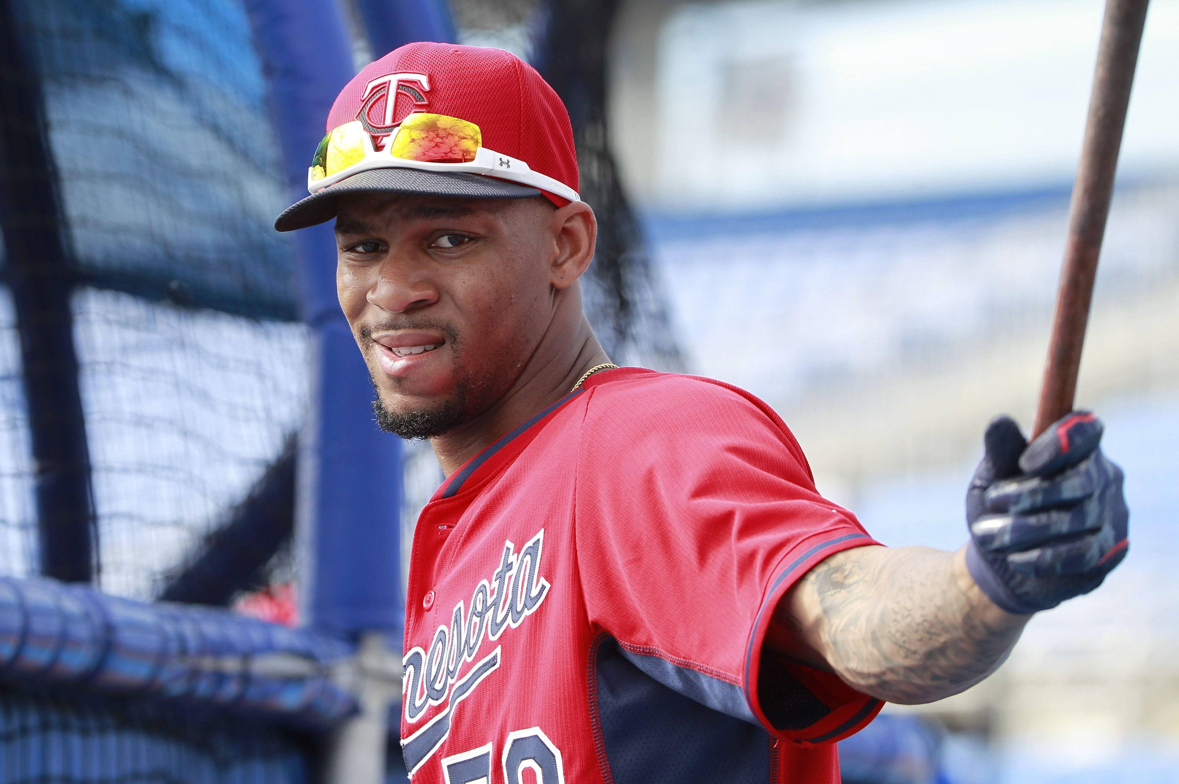 Byron Buxton, red Minnesota Twins jersey, bat, 4K Desktop Wallpaper