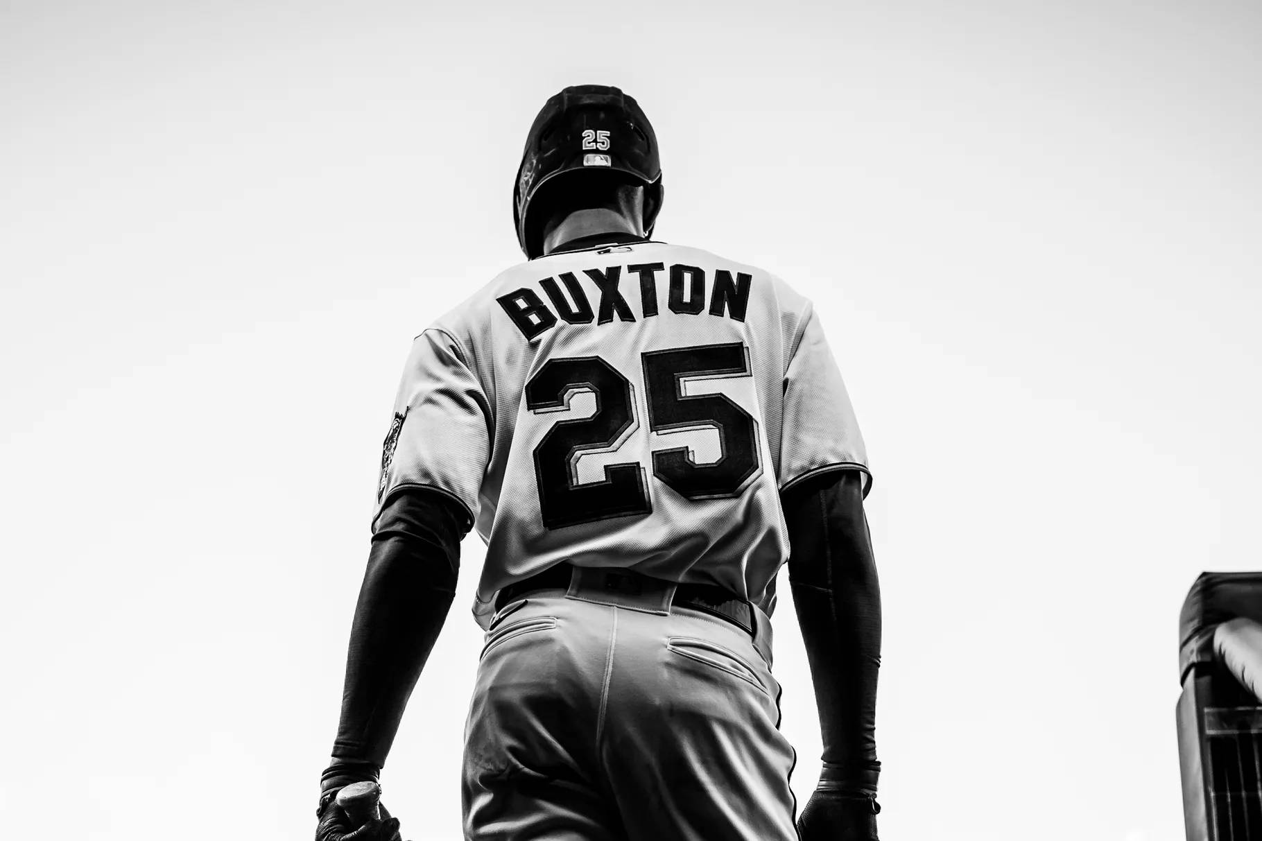 Byron Buxton, jersey number 25, dugout, HD Desktop Wallpaper