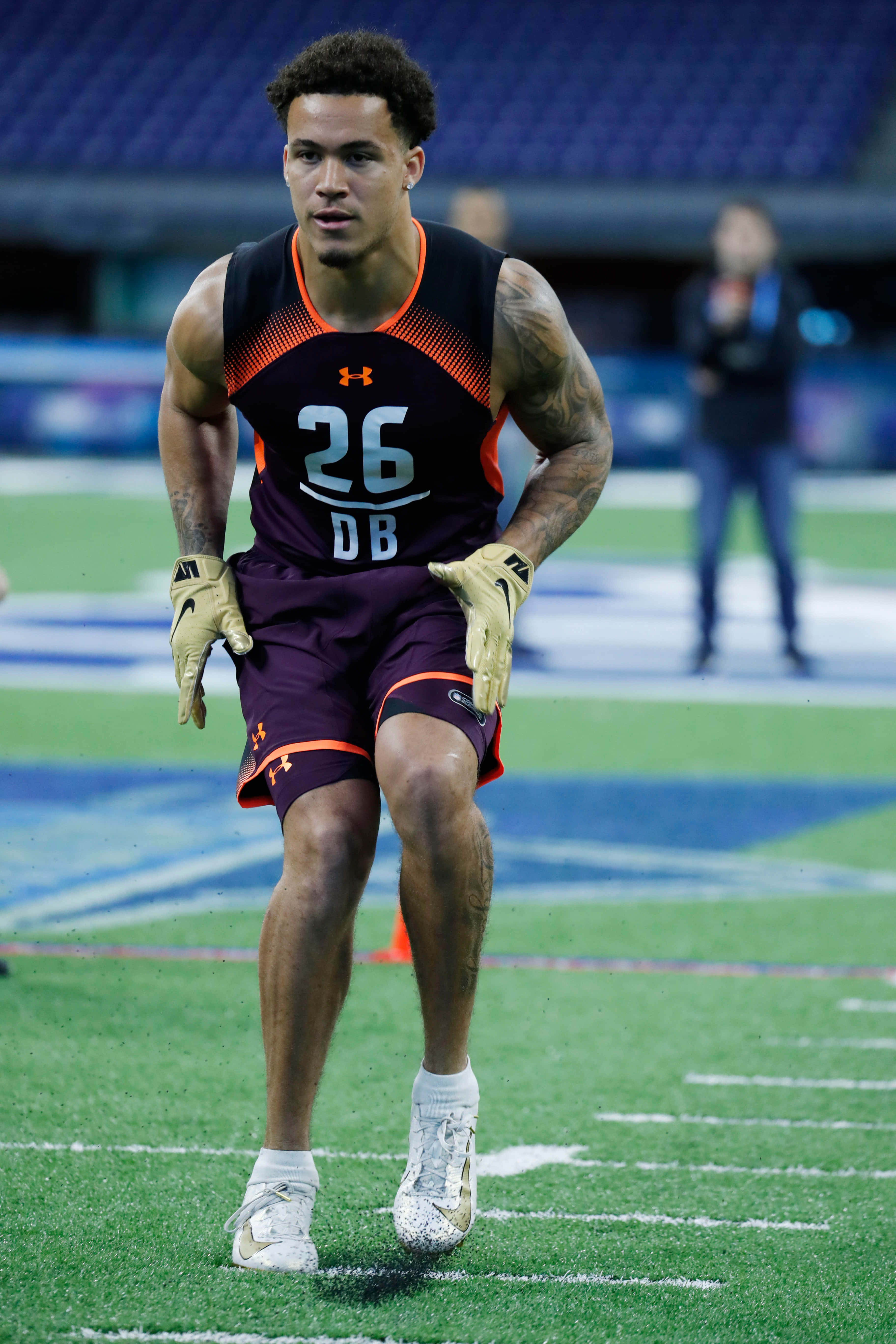 Byron Murphy, number 26, vibrant green turf field, 5K Phone Wallpaper