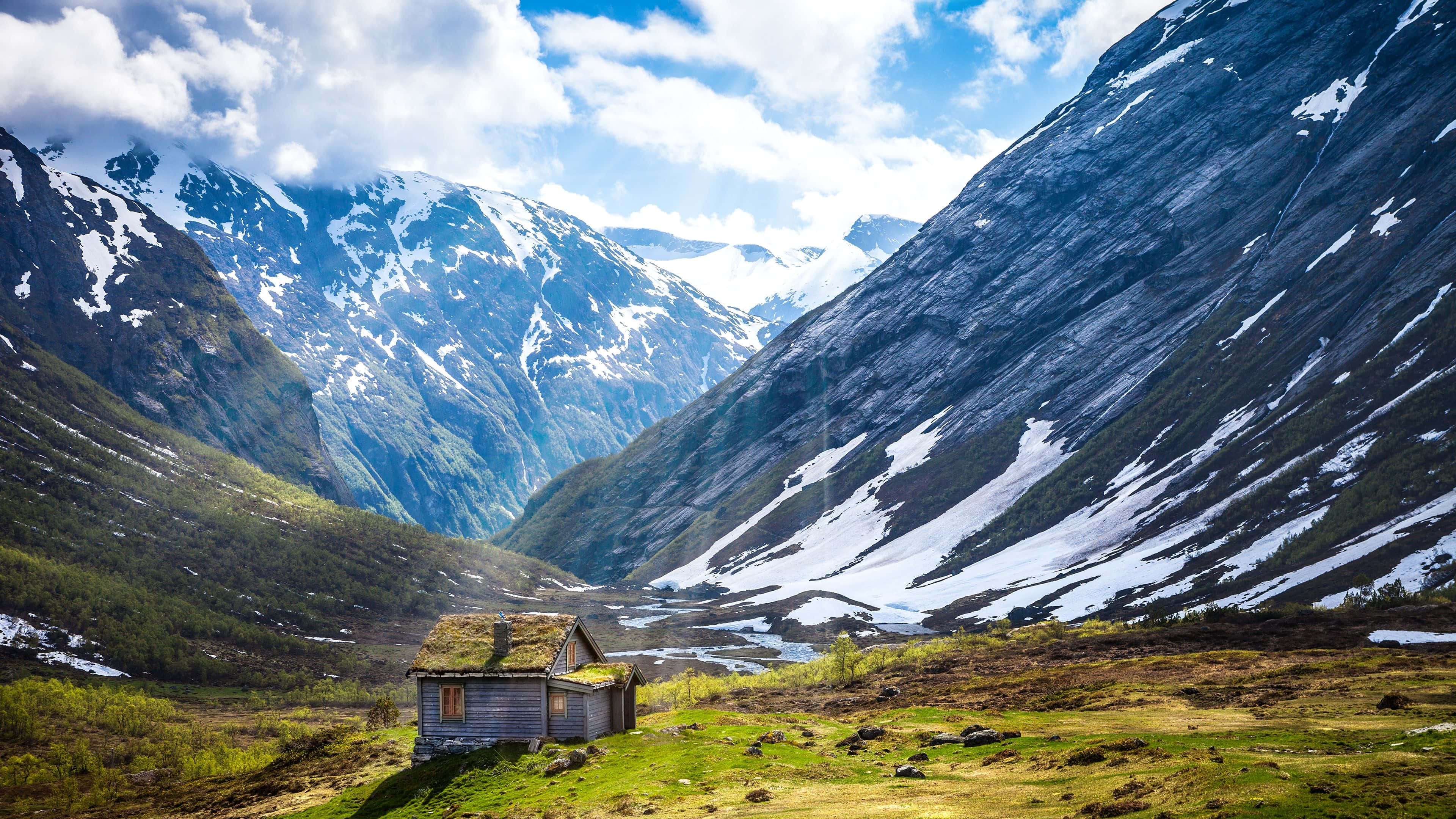 Norwegian Mountain Range, wooden cabin, moss roof, 4K Desktop Wallpaper