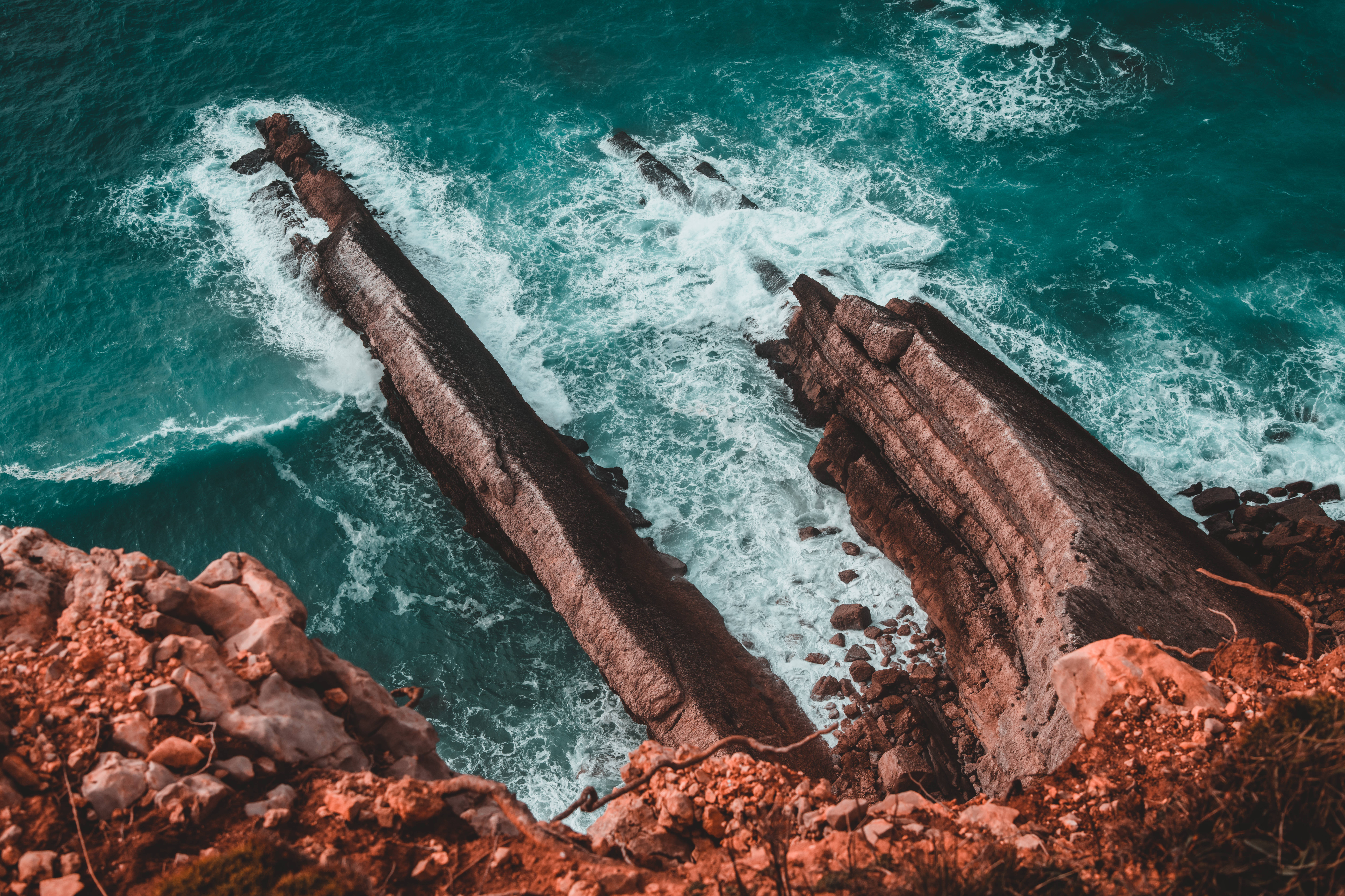 Cabo Verde, Turquoise waves, rugged reddish-brown cliffs, 8K Desktop Wallpaper