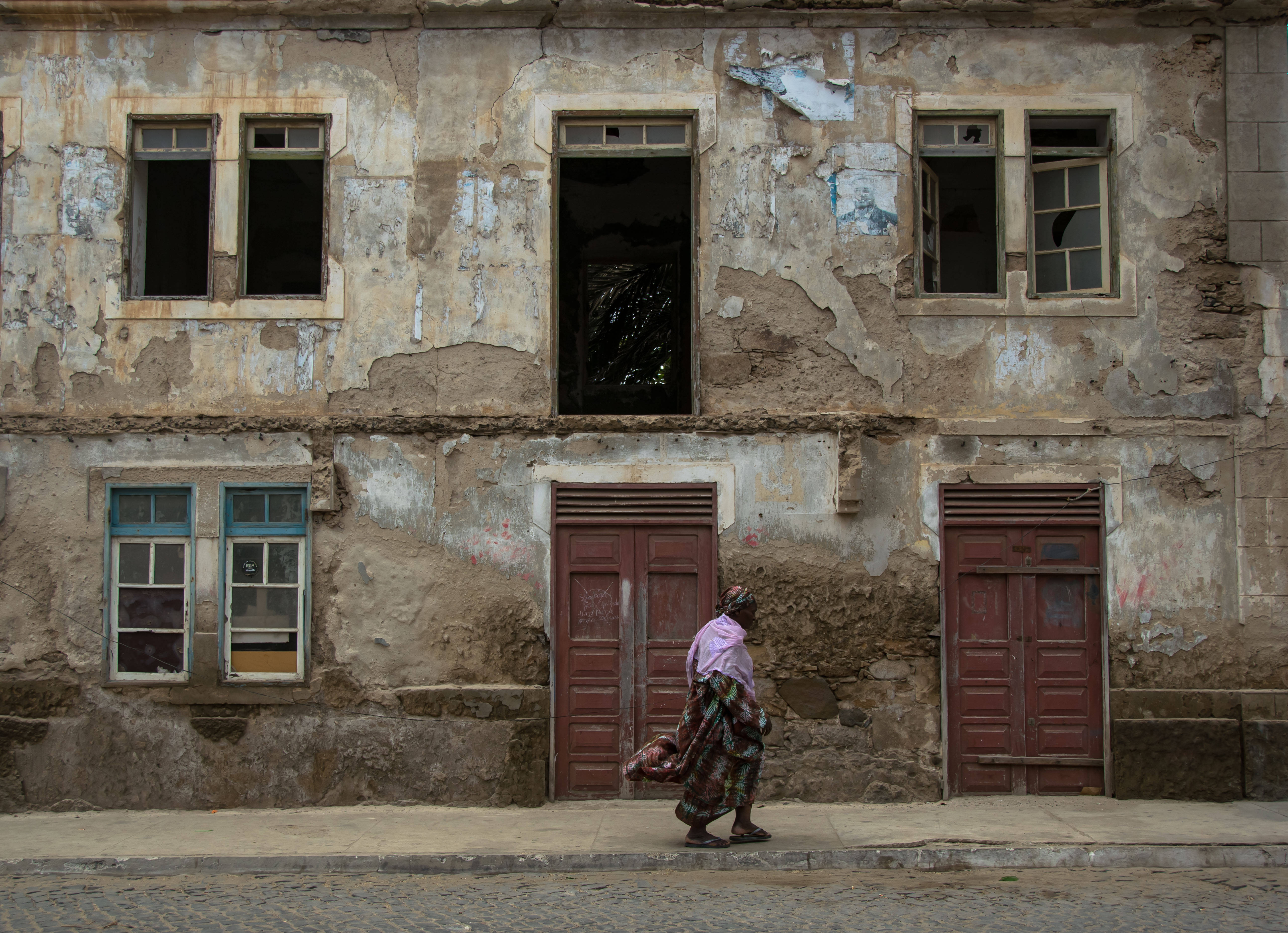 Cabo Verde, old building, woman, 5K Desktop Wallpaper