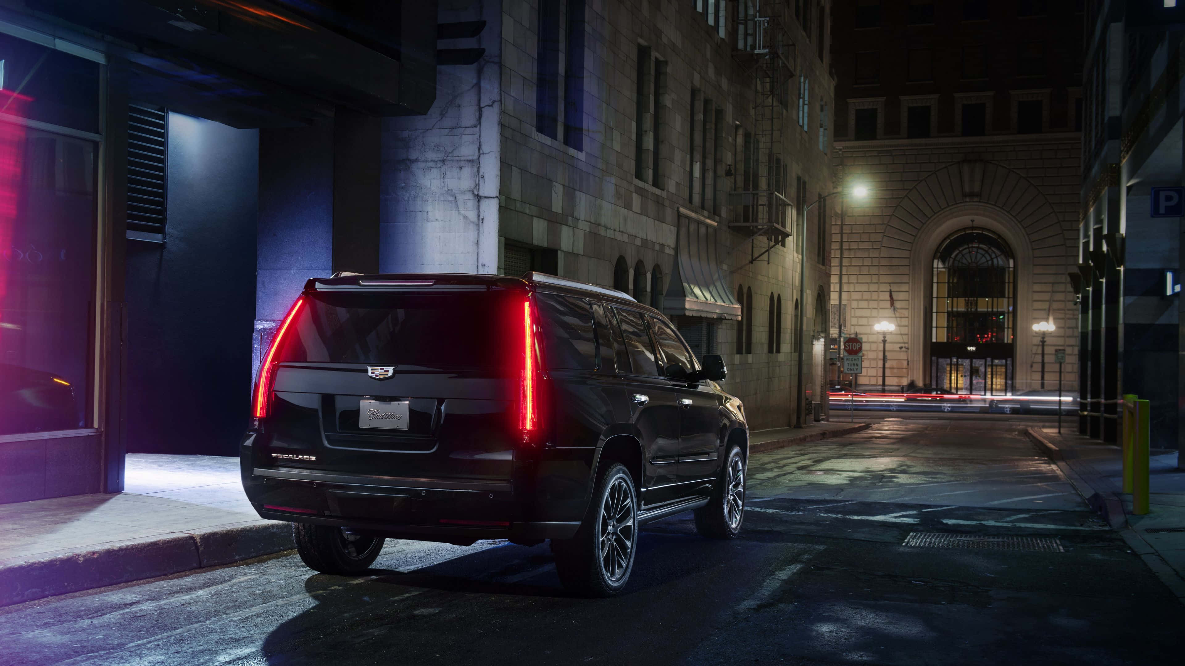 Cadillac Escalade, black, night, 4K Desktop Wallpaper