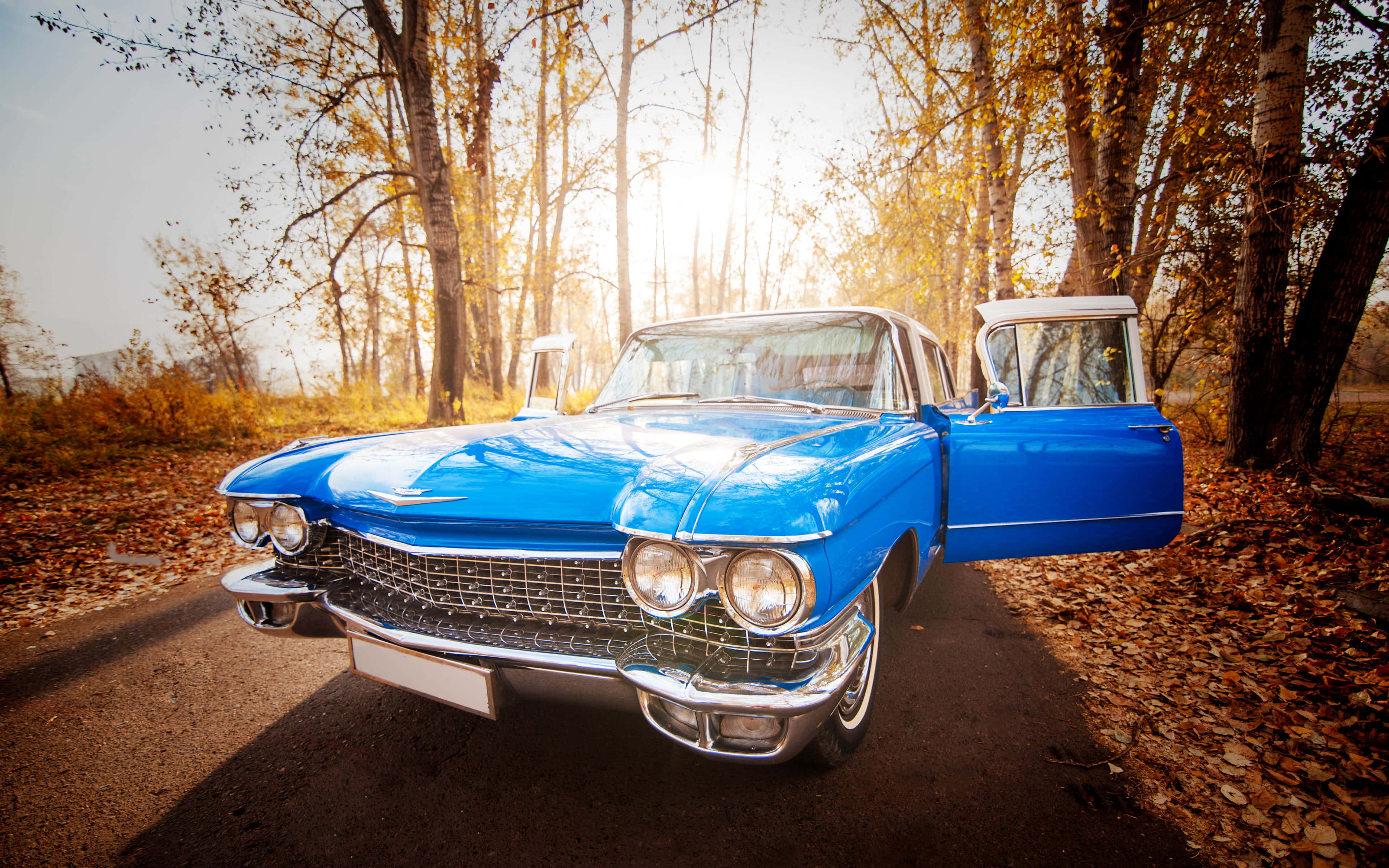 Cadillac Fleetwood, vibrant blue, chrome details, 4K Desktop Wallpaper