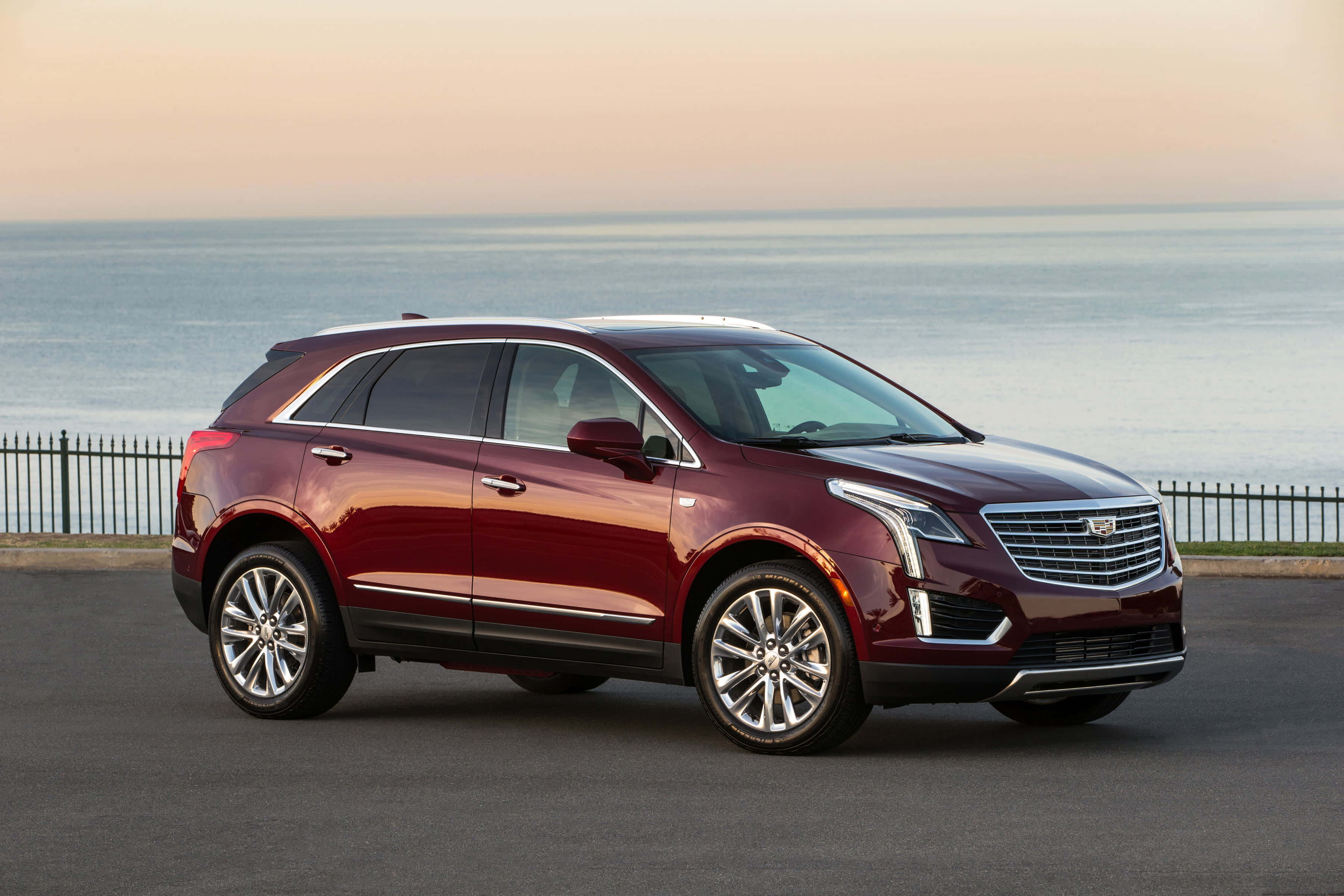 Cadillac XT5, maroon, ocean, 2K Desktop Wallpaper