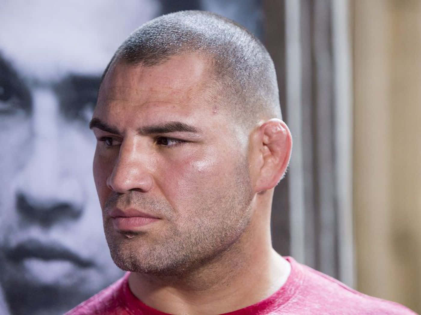 Cain Velasquez, shaved head, red shirt, HD Desktop Wallpaper