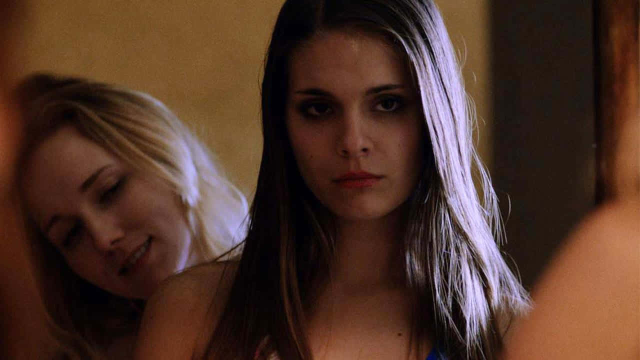 Caitlin Stasey, smiling softly, dim warmly lit room, HD Desktop Wallpaper