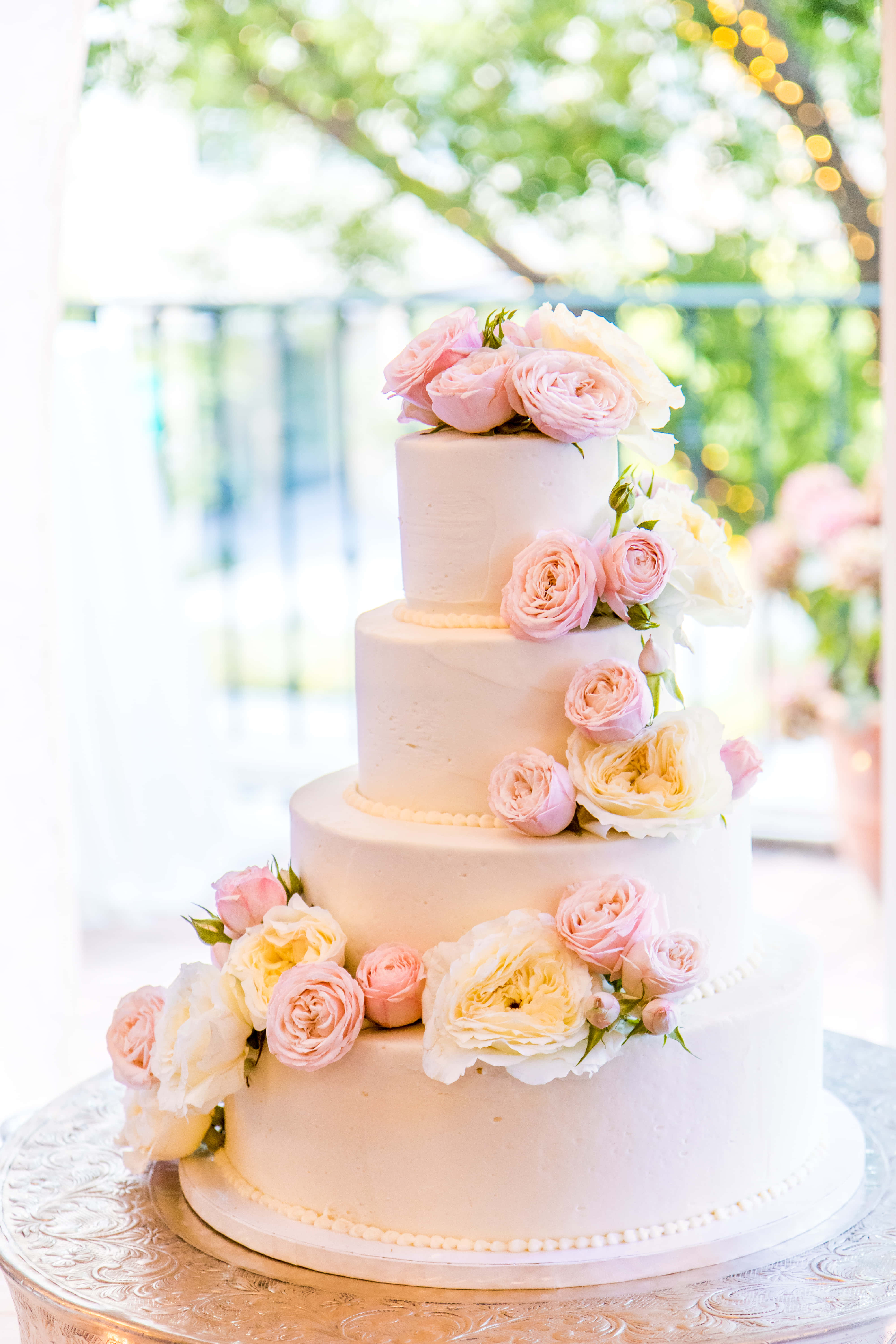 Cake Fondant 4000 x 6000, four-tiered white wedding cake, soft pink and cream roses, 5K Phone Wallpaper