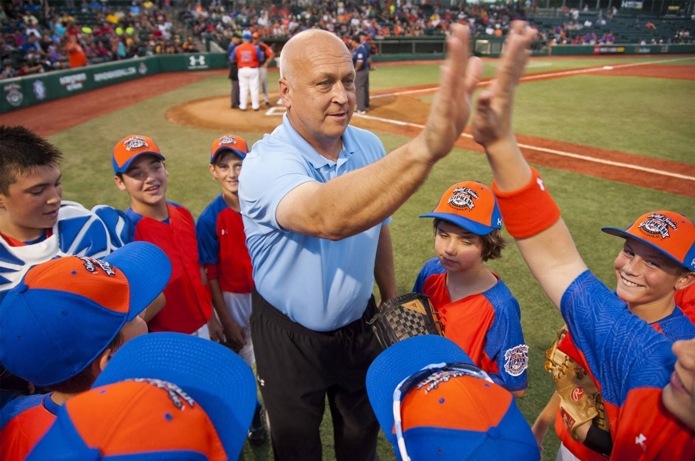 Cal Ripken Jr, light blue shirt, orange and blue uniforms, HD Desktop Wallpaper