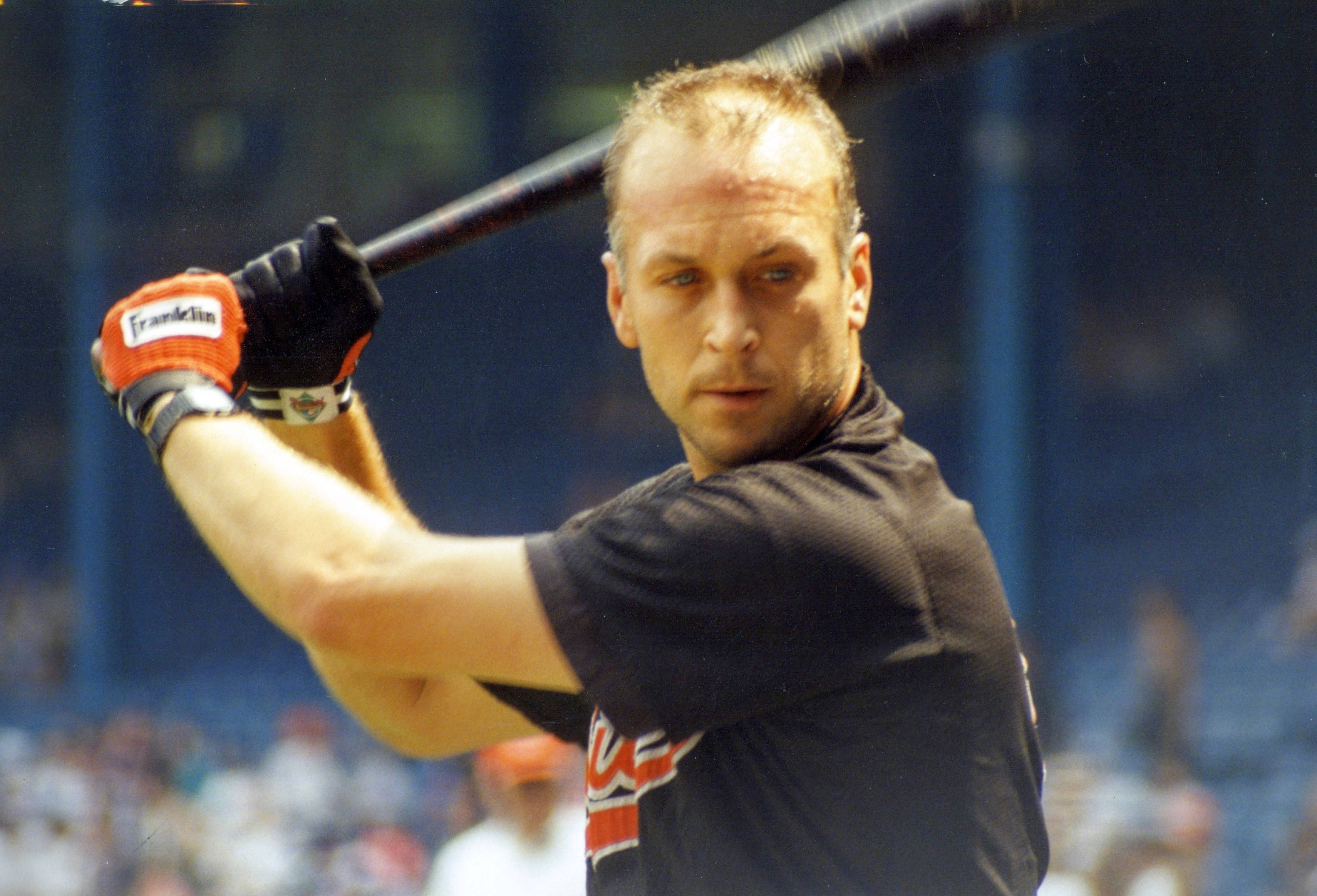 Cal Ripken Jr, black baseball bat, black jersey, 2K Desktop Wallpaper