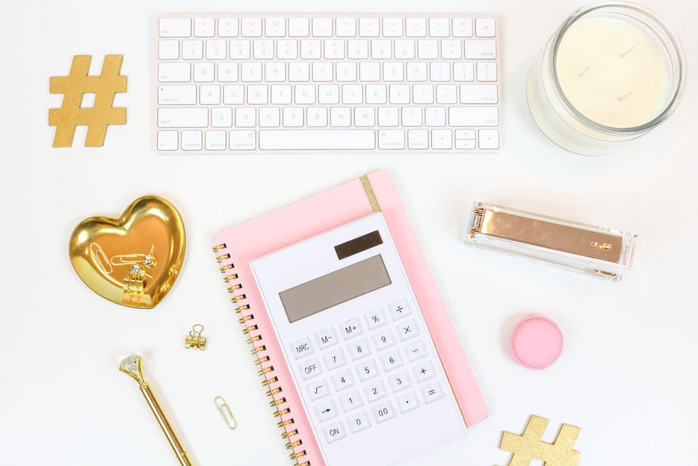 pink, gold, white surface, SD Desktop Wallpaper