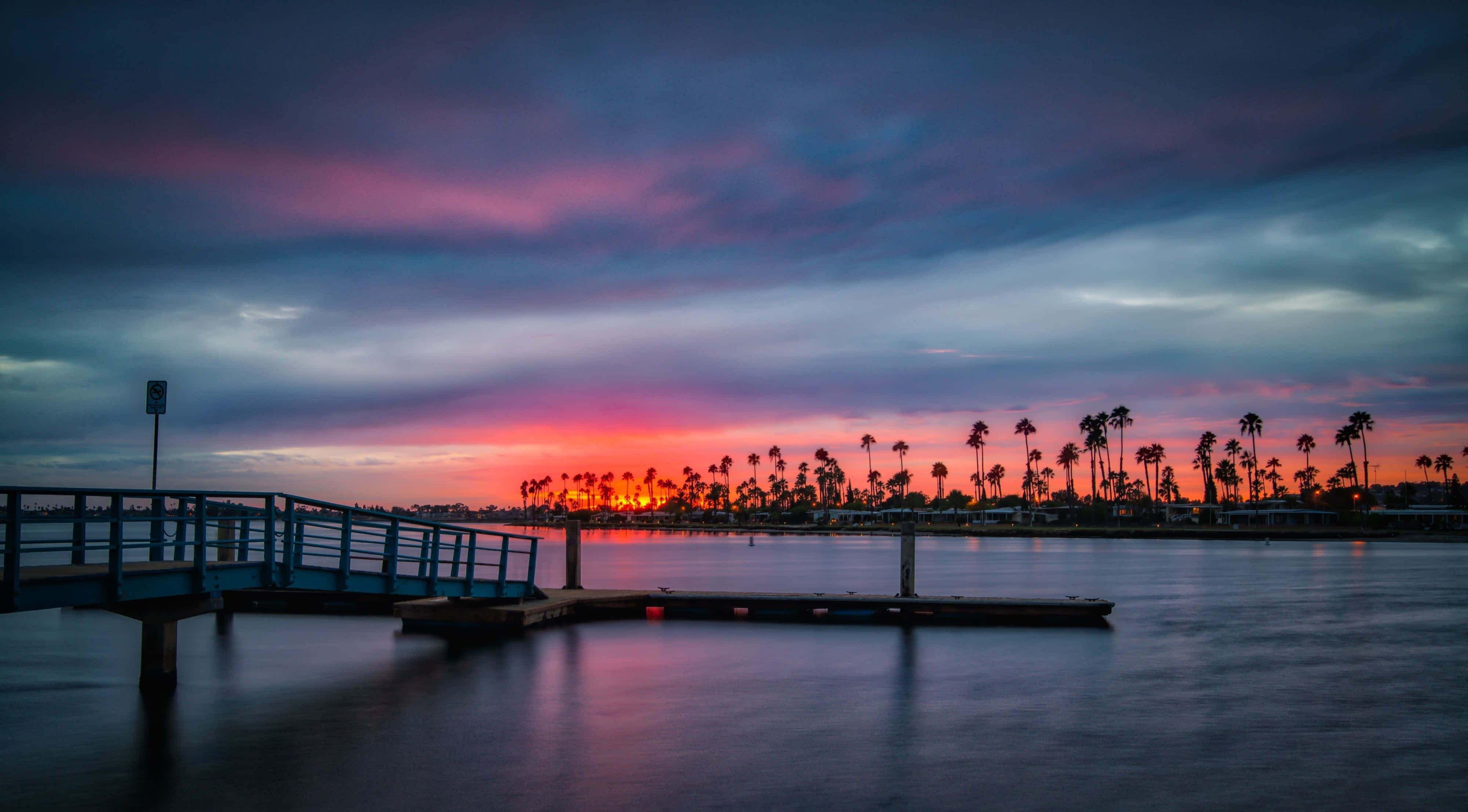 California Coast, sunset, calm harbor, 4K Desktop Wallpaper