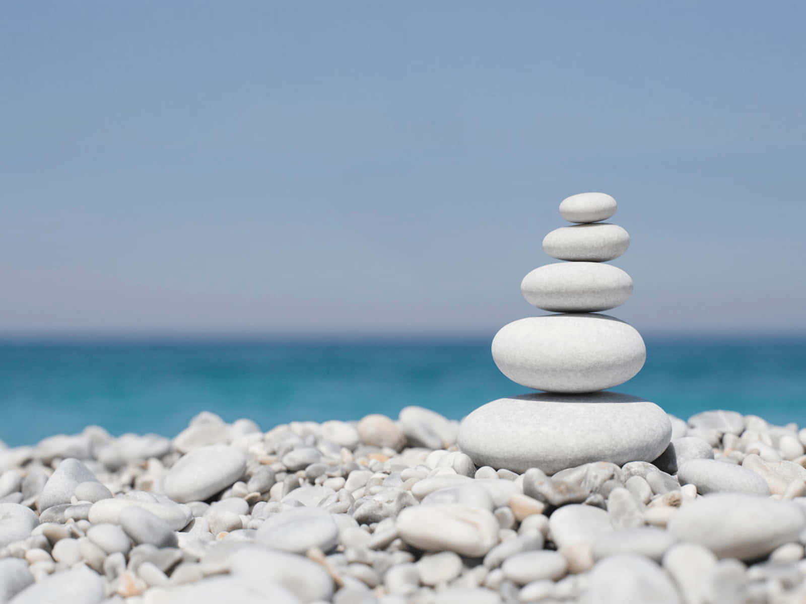 pebble beach, turquoise ocean, clear blue sky, HD Desktop Wallpaper