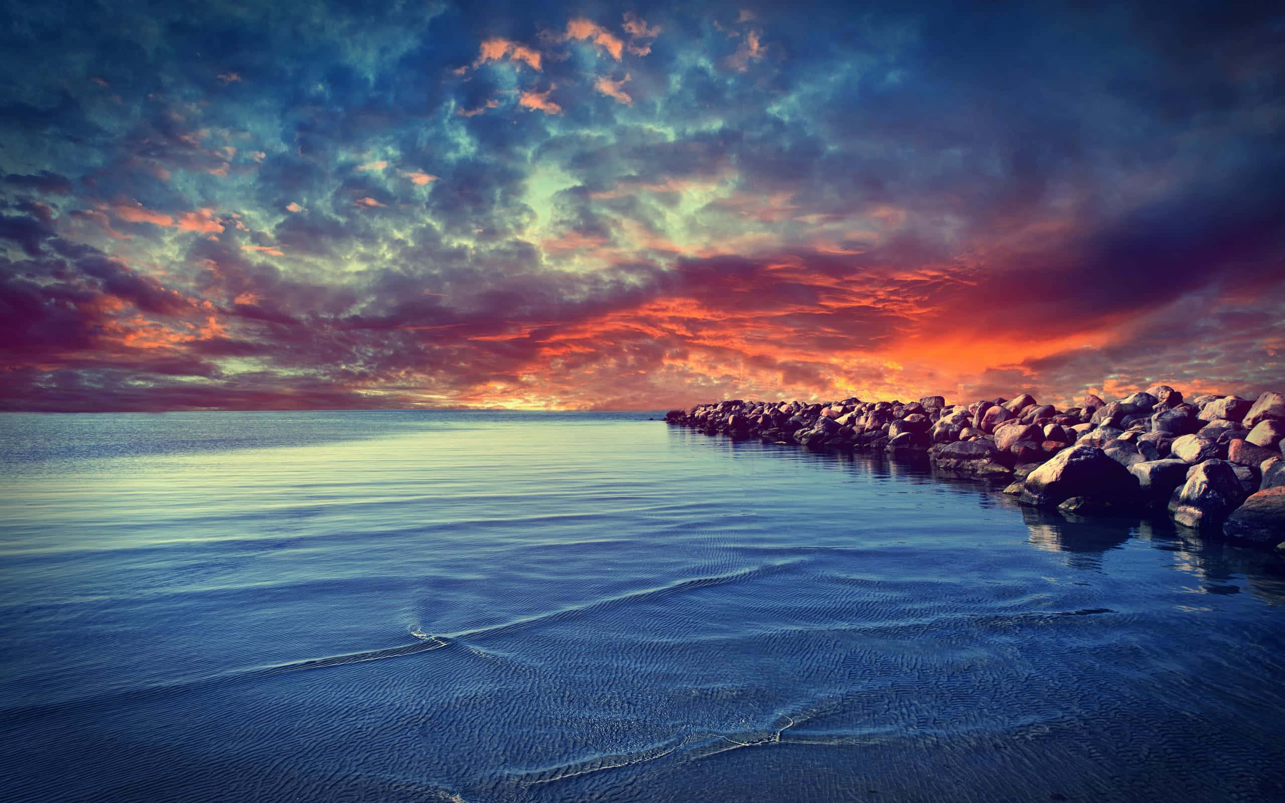 Calming Desktop, Dark Orange Cloudy Sky, fiery reds, 2K Desktop Wallpaper
