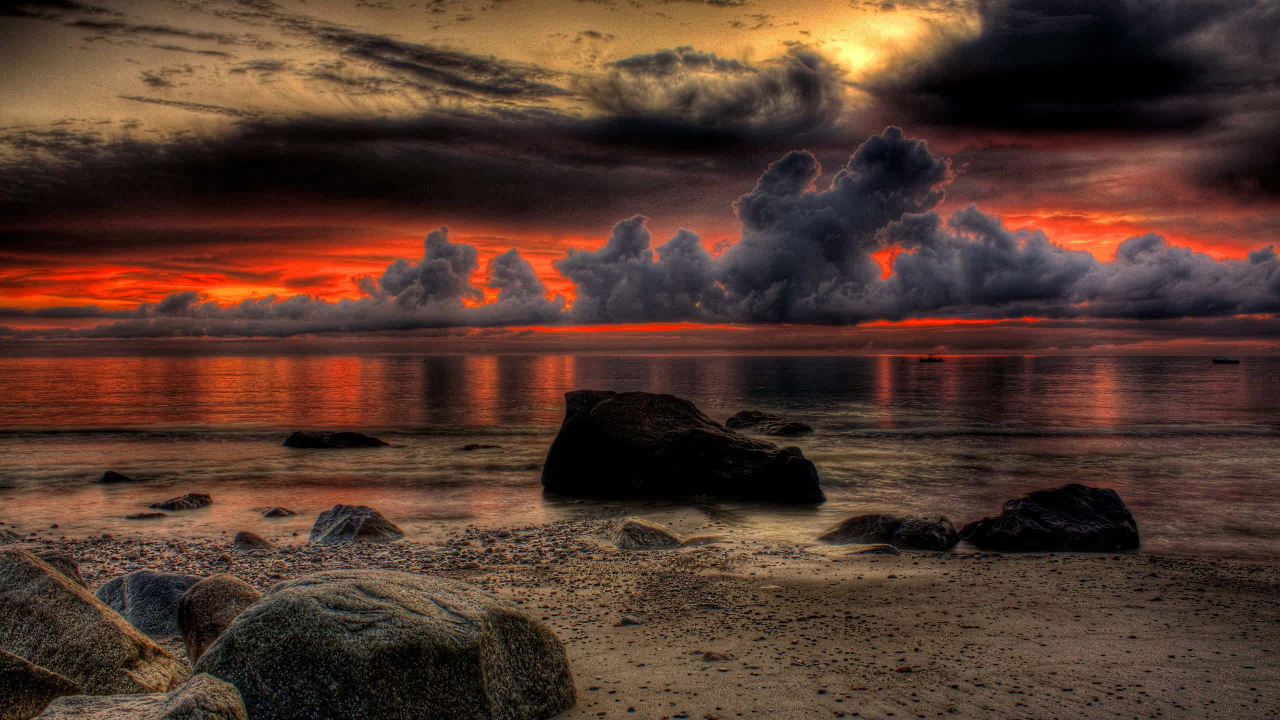 Calming Desktop, sunset, rocky beach, 2K Desktop Wallpaper