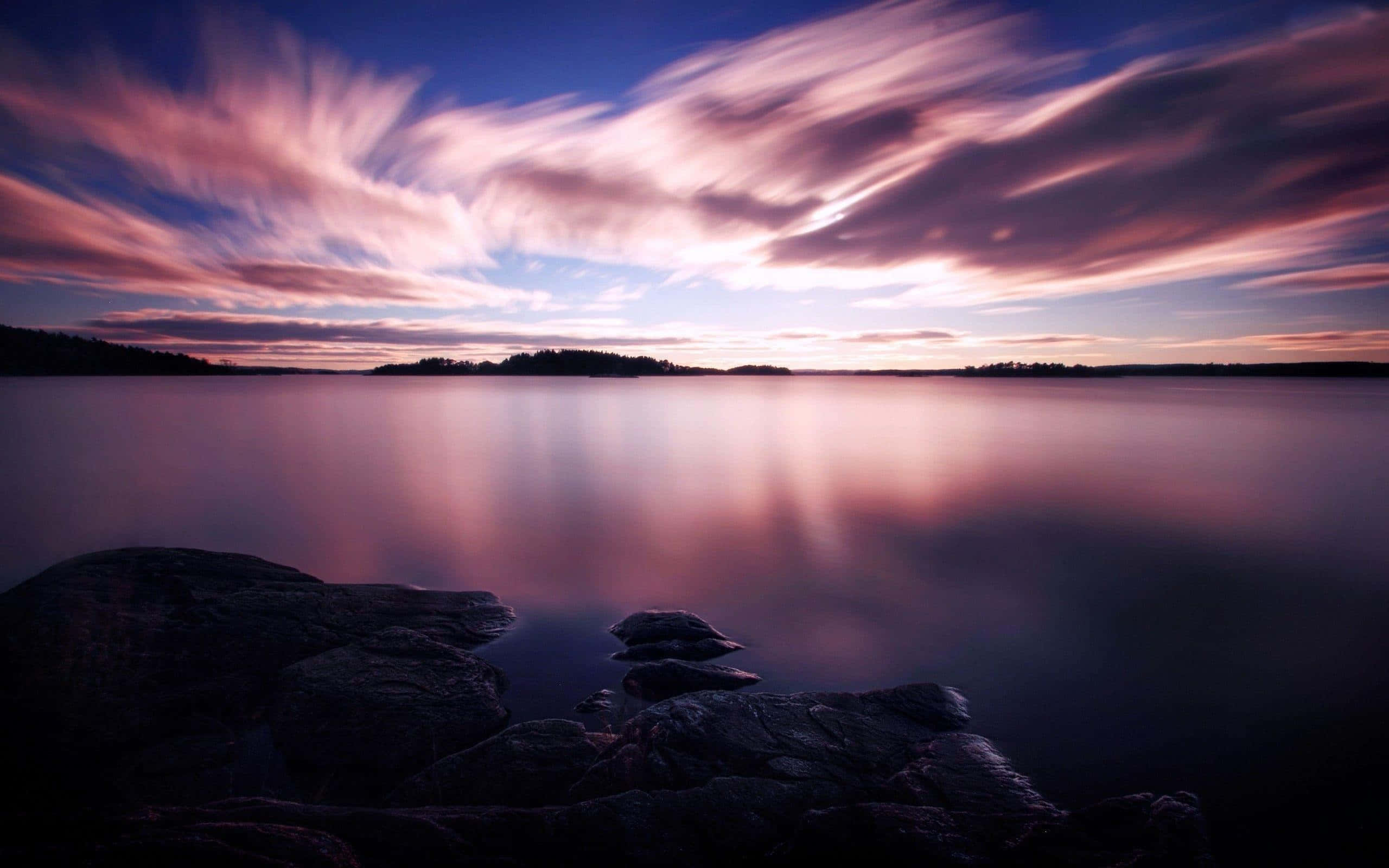 Calming Desktop, Purple Sunset Sky, long-exposure photograph, 2K Desktop Wallpaper