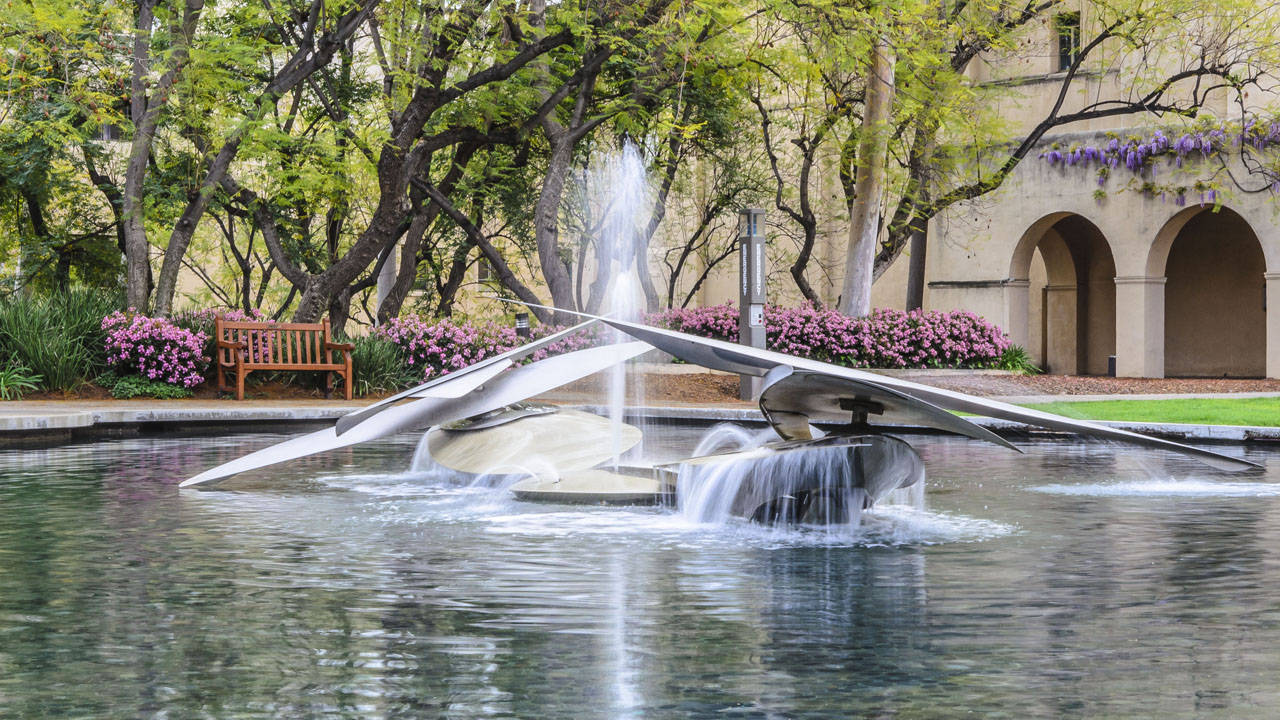 Caltech, metallic sculpture fountain, flowing water, HD Desktop Wallpaper