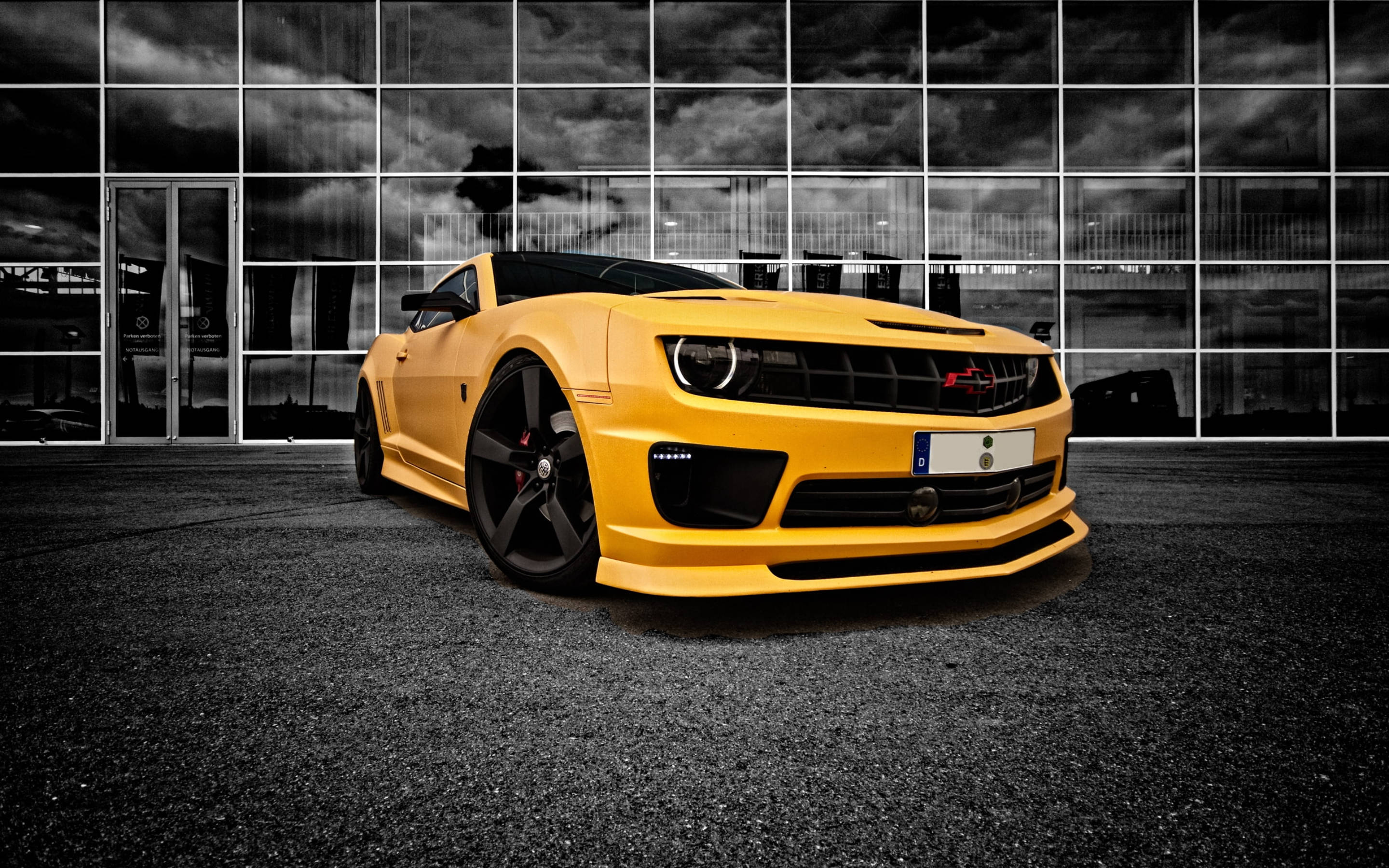 Camaro, vibrant yellow, black accents, 2K Desktop Wallpaper