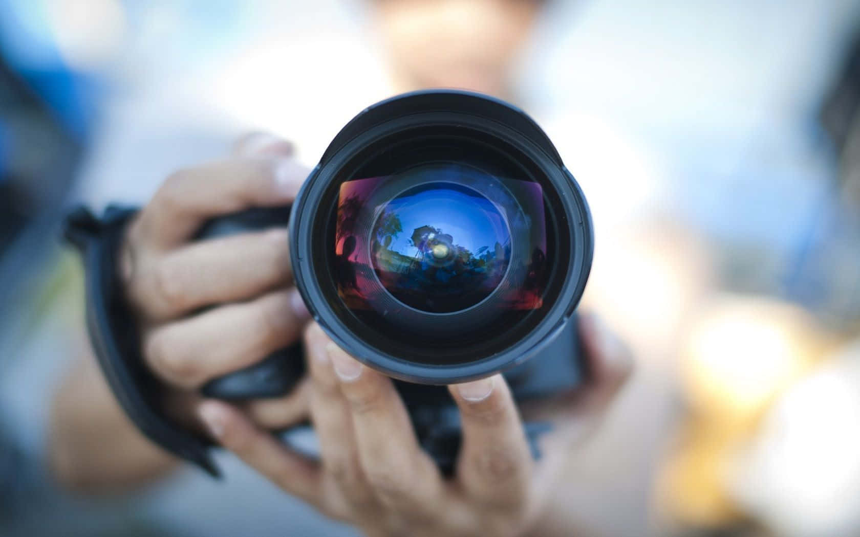 camera lens, hands, colorful scene, HD Desktop Wallpaper