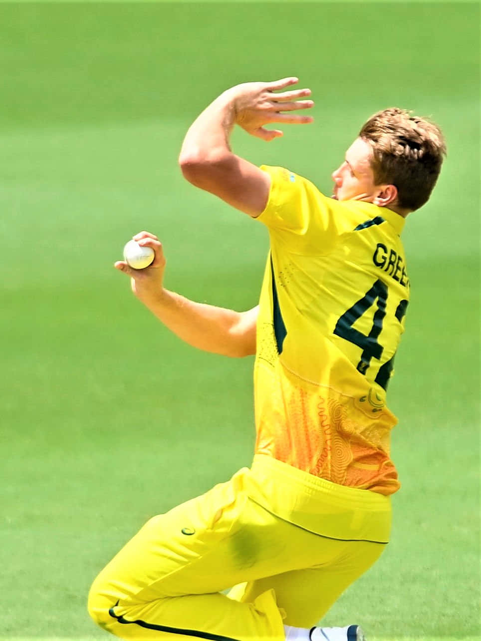 Cameron Green, 964 x 1284, bright yellow uniform, HD Phone Wallpaper