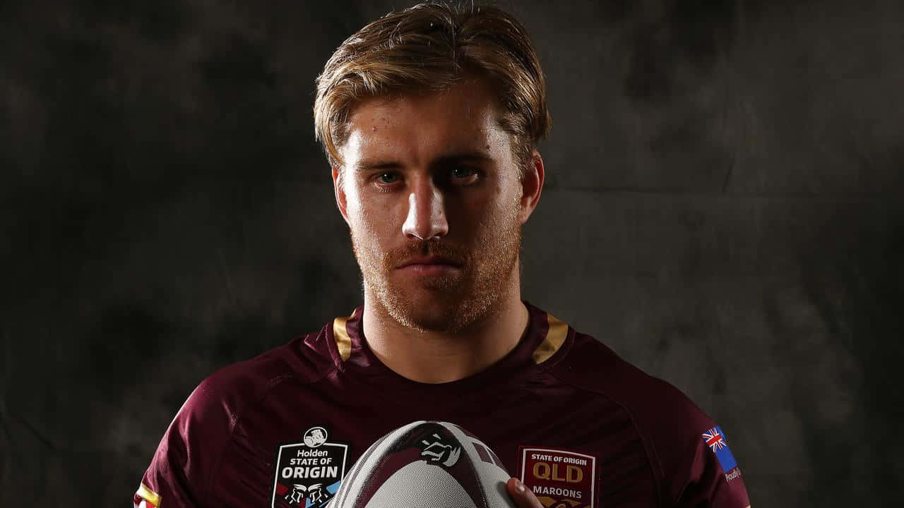 Cameron Munster, maroon Queensland Maroons jersey, dark textured studio backdrop, HD Desktop Wallpaper