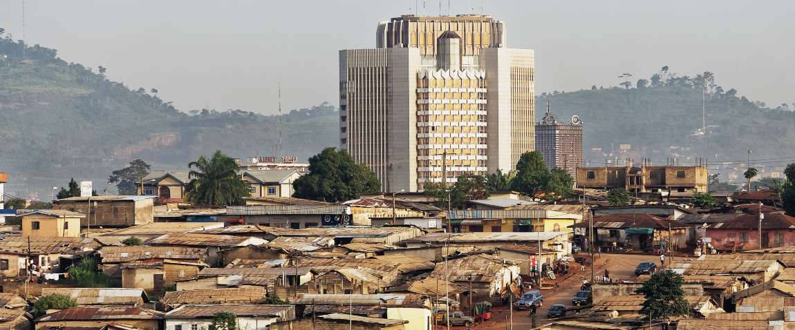 Cameroon, modern building, dense neighborhood, SD Desktop Wallpaper