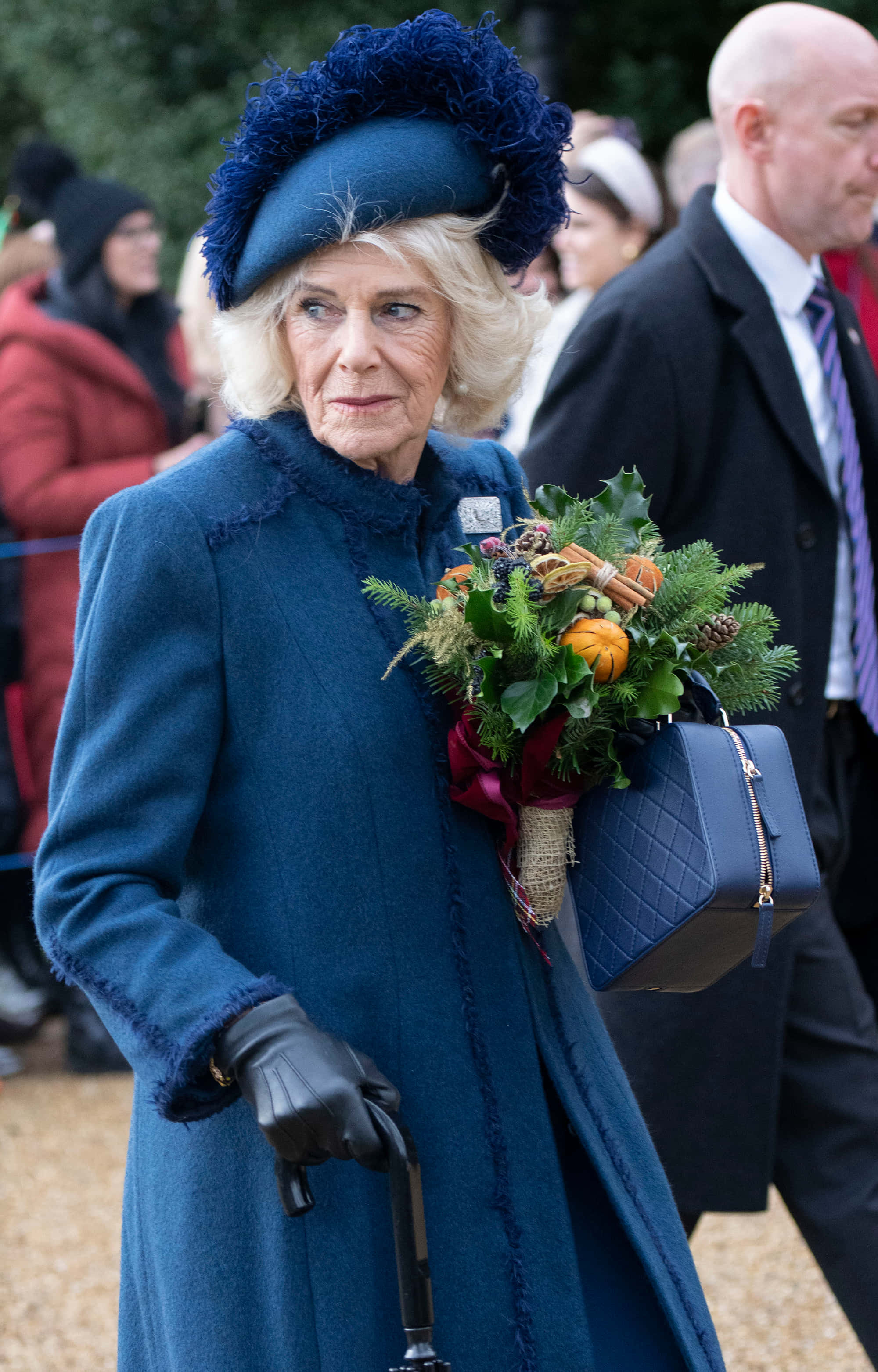 Camilla, blue dress, bouquet, 2K Phone Wallpaper