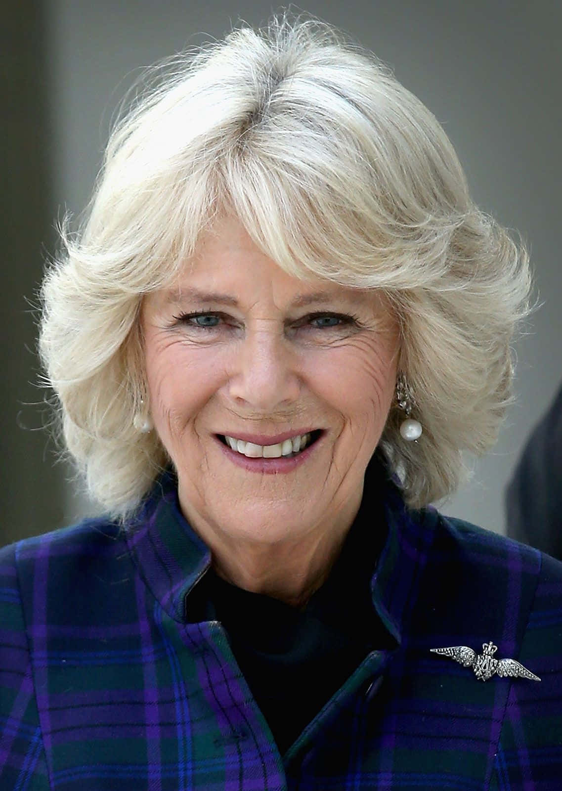 Camilla, phone blue, purple plaid jacket, HD Phone Wallpaper