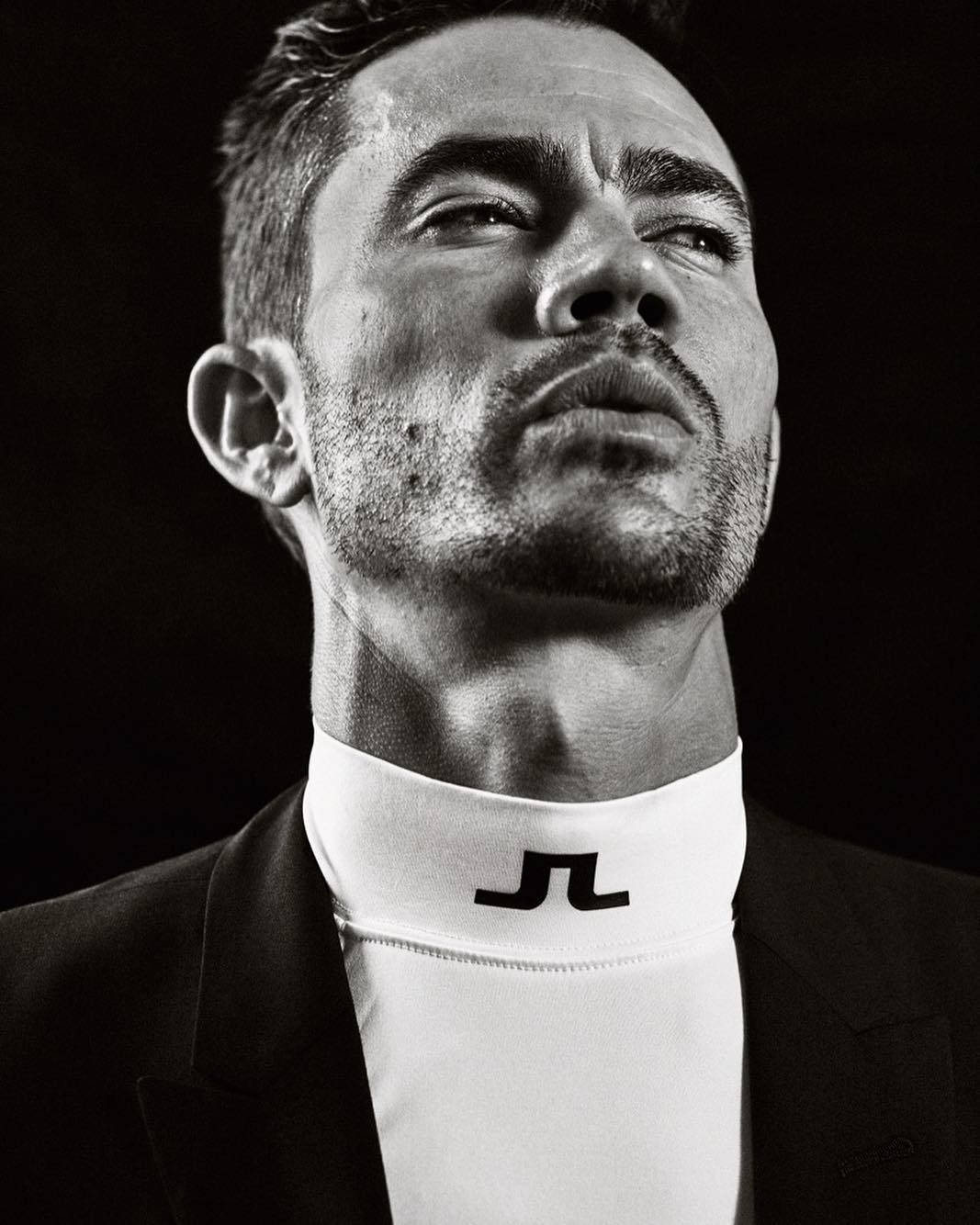 Camilo Villegas, Adams Apple, black and white, HD Phone Wallpaper