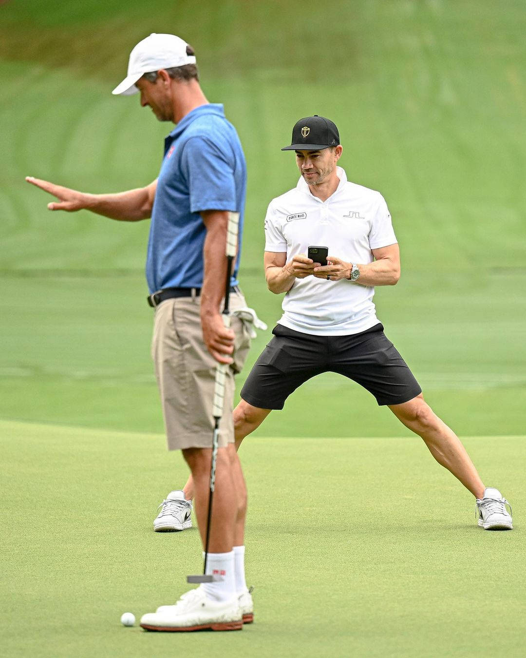 Camilo Villegas, golfers, green, HD Phone Wallpaper