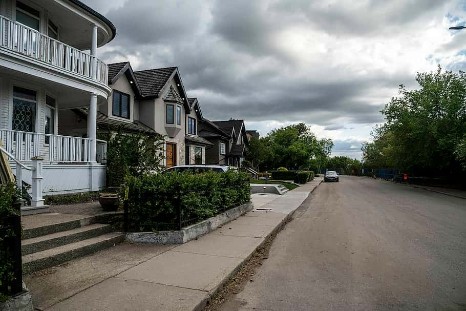 local neighborhood street, Canada, residential street, SD Desktop Wallpaper