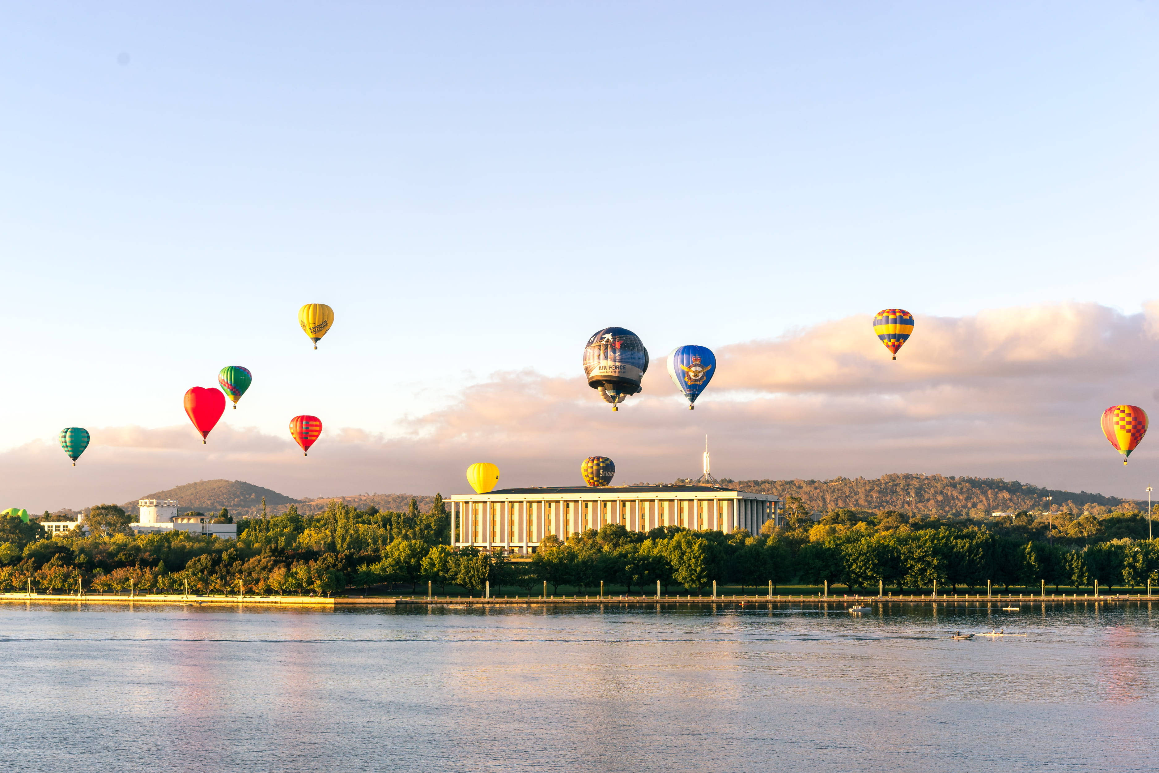 Canberra, hot air balloons, calm river, 2K Desktop Wallpaper