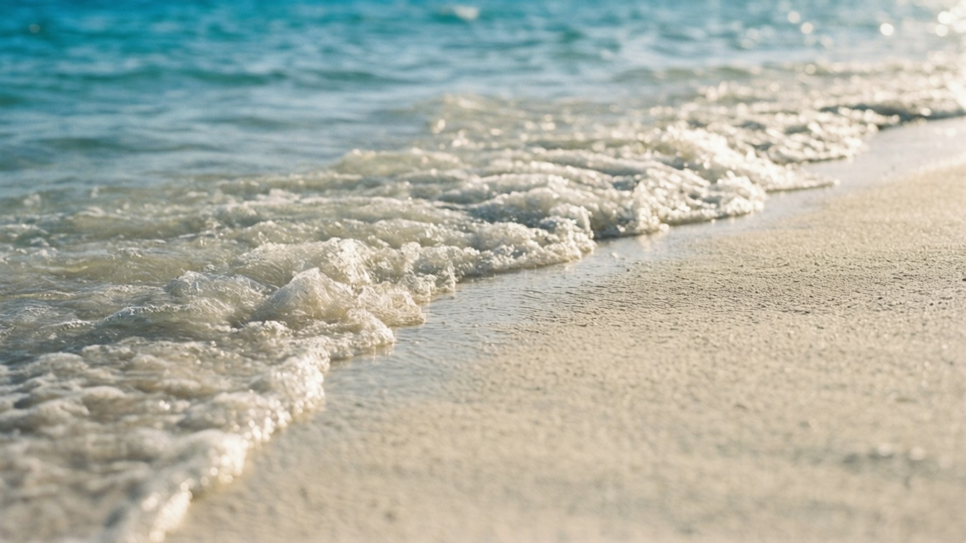 Cancun, white sand shore, turquoise waves, Full HD Desktop Wallpaper