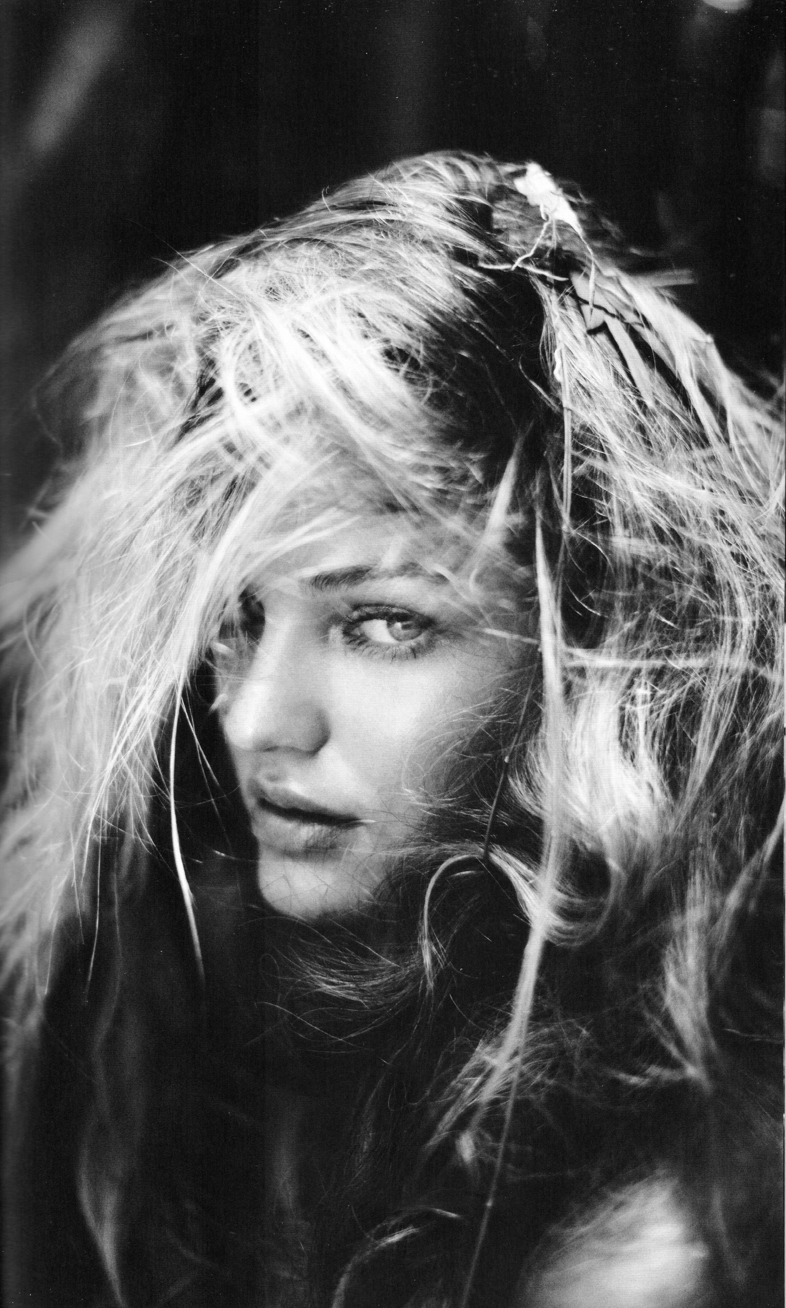 Candice Swanepoel, grunge photography, black and white portrait, 4K Phone Wallpaper