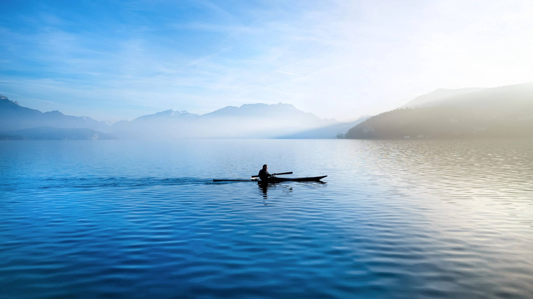 Canoeing, fog, mountain lake, HD Desktop Wallpaper