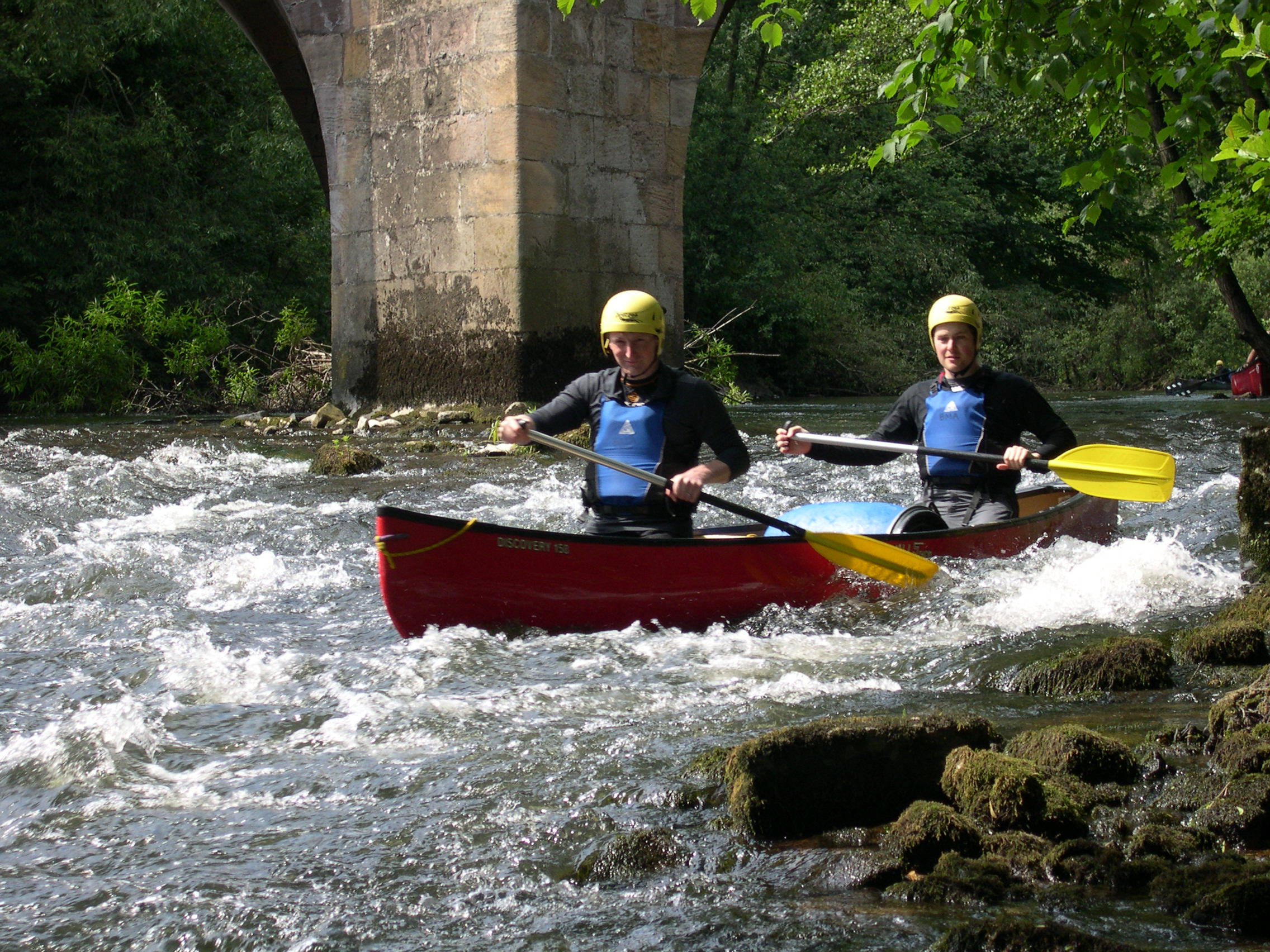 yellow helmets, red kayak, turbulent river rapids, Full HD Desktop Wallpaper