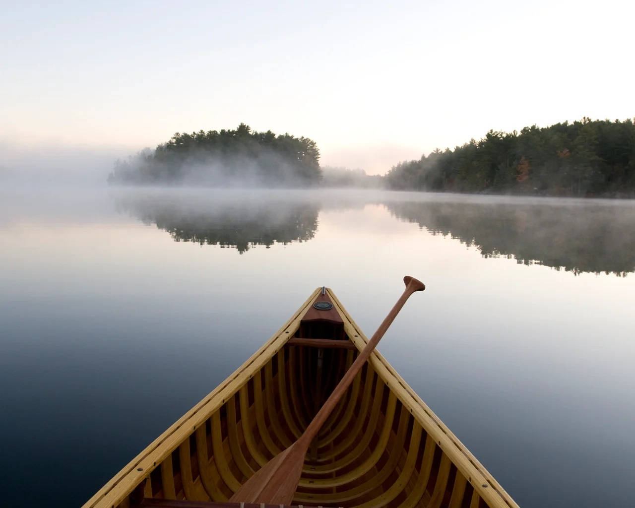 wooden canoe, misty lake, dawn, HD Desktop Wallpaper