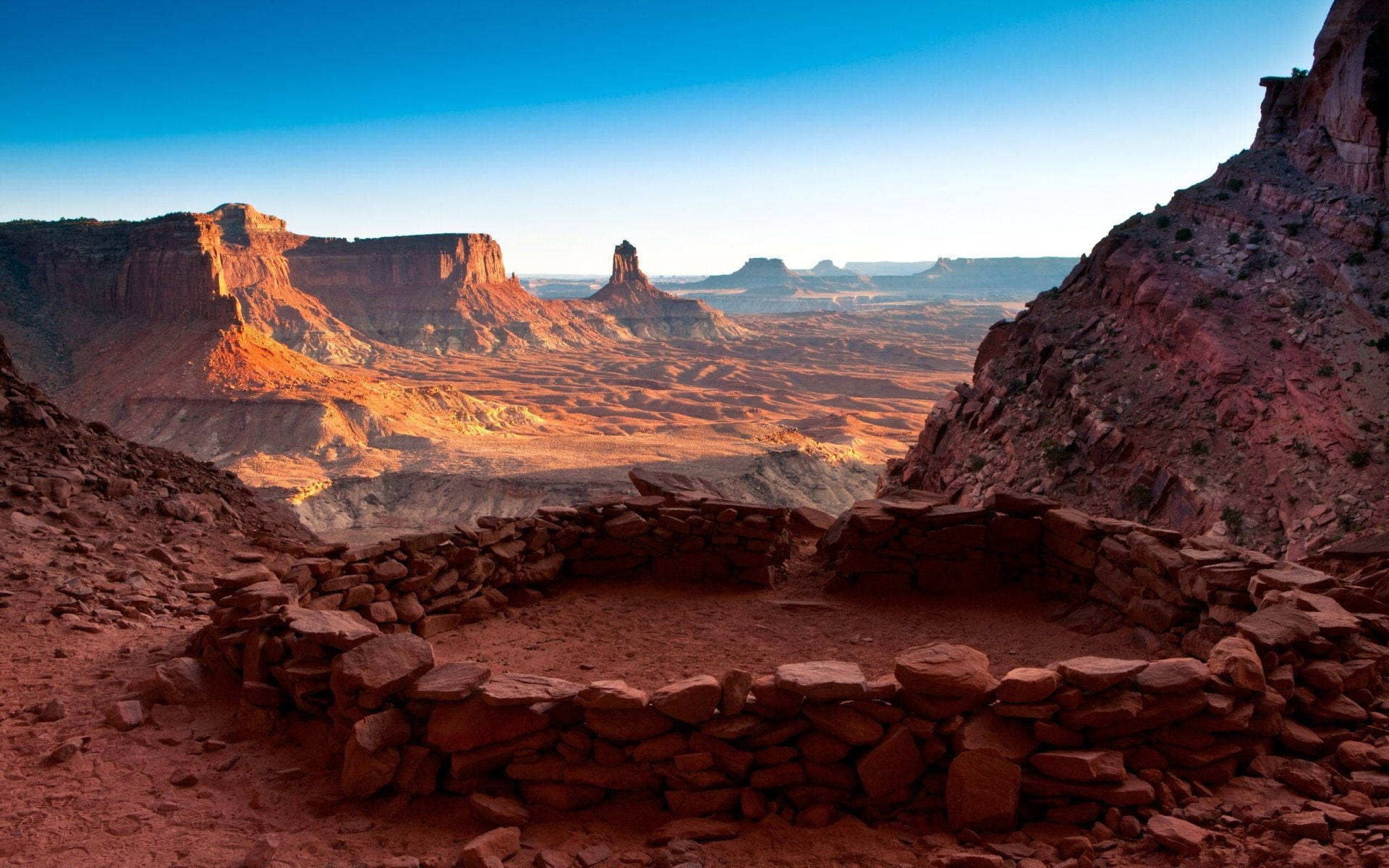 Canyonlands National Park, false kiva formation, red rock canyon, Full HD Desktop Wallpaper
