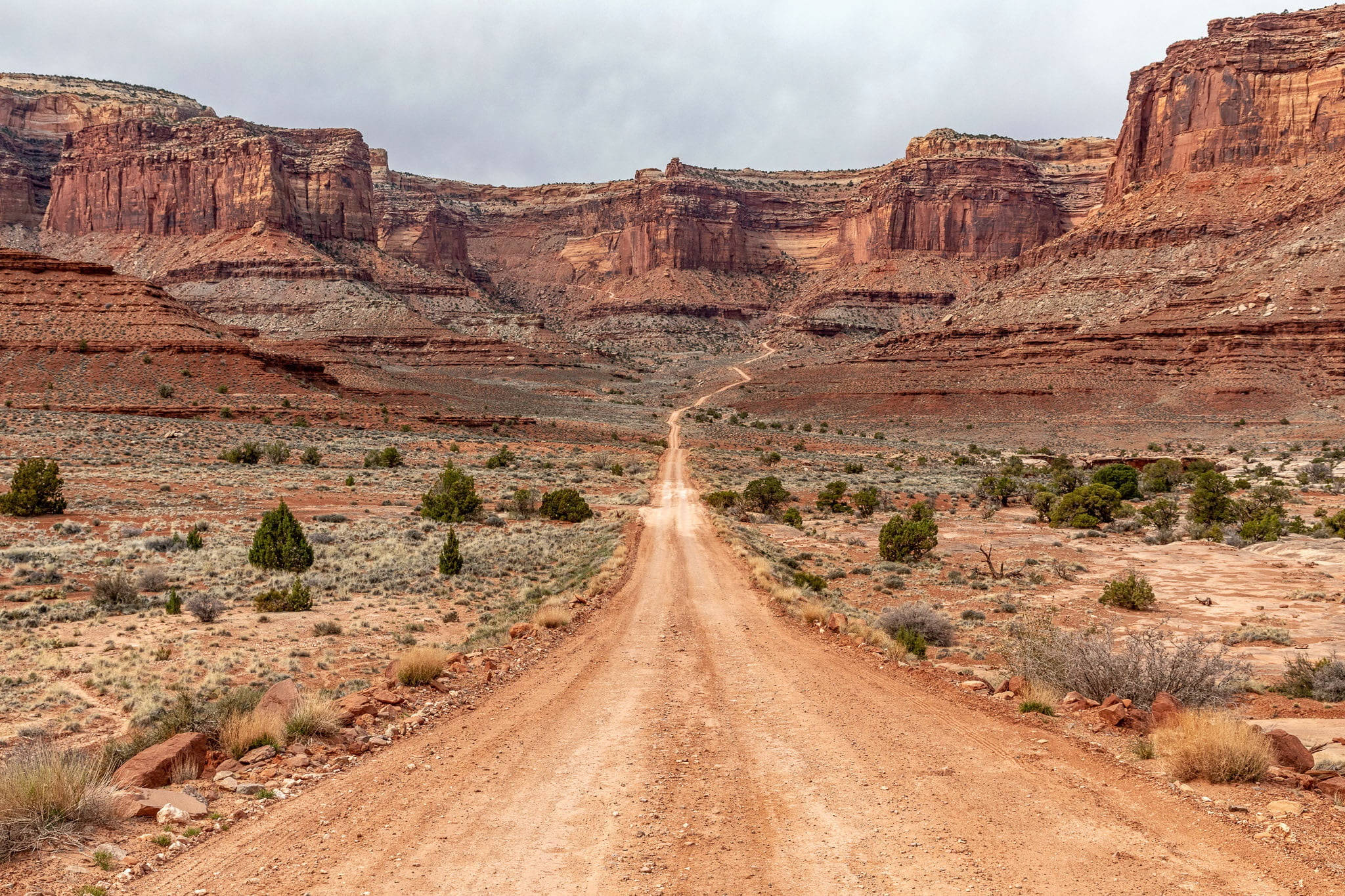 Canyonlands National Park, dirt road, desert canyon, Full HD Desktop Wallpaper