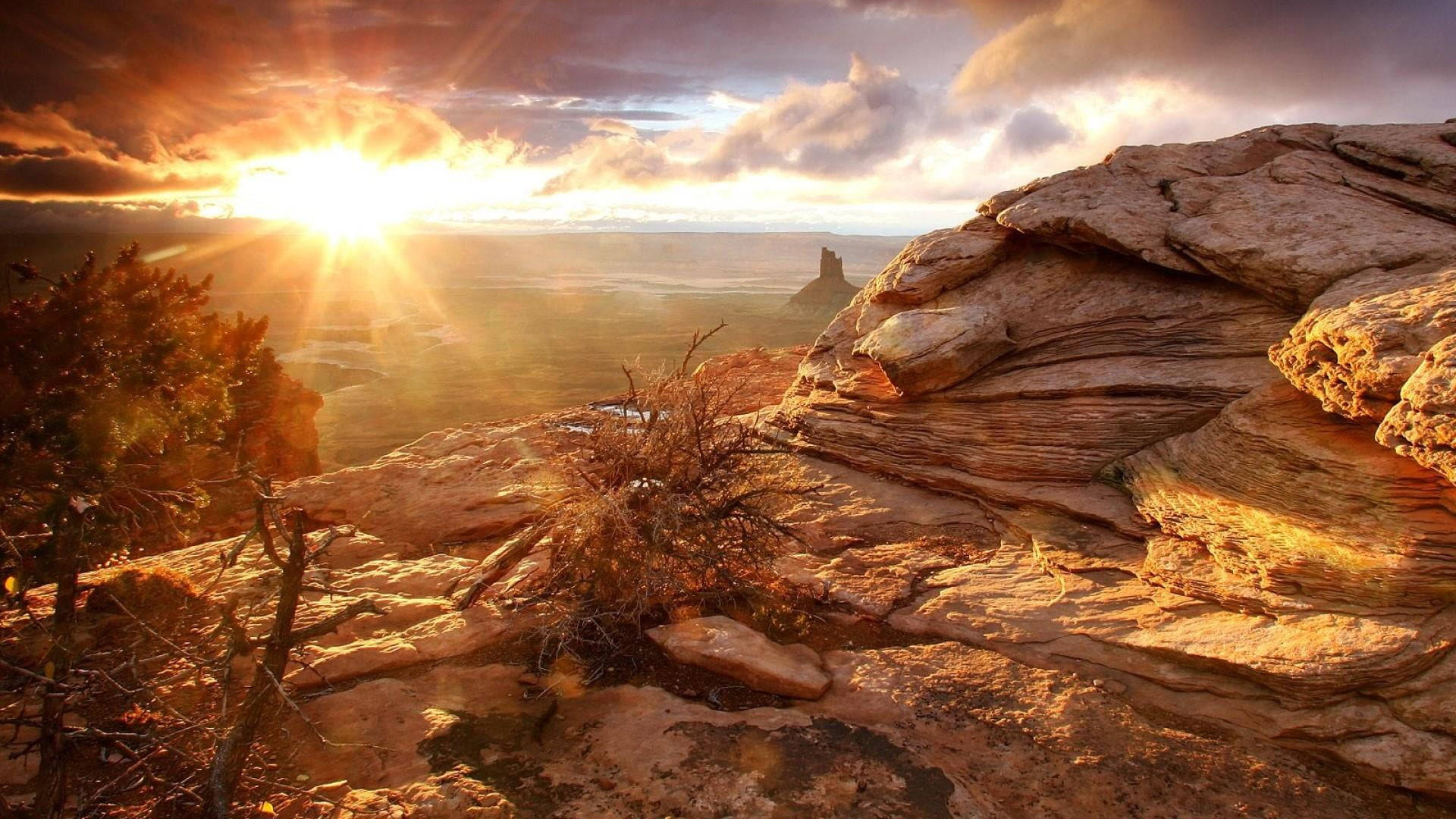 Canyonlands National Park, golden sunset, rugged canyon cliffs, Full HD Desktop Wallpaper